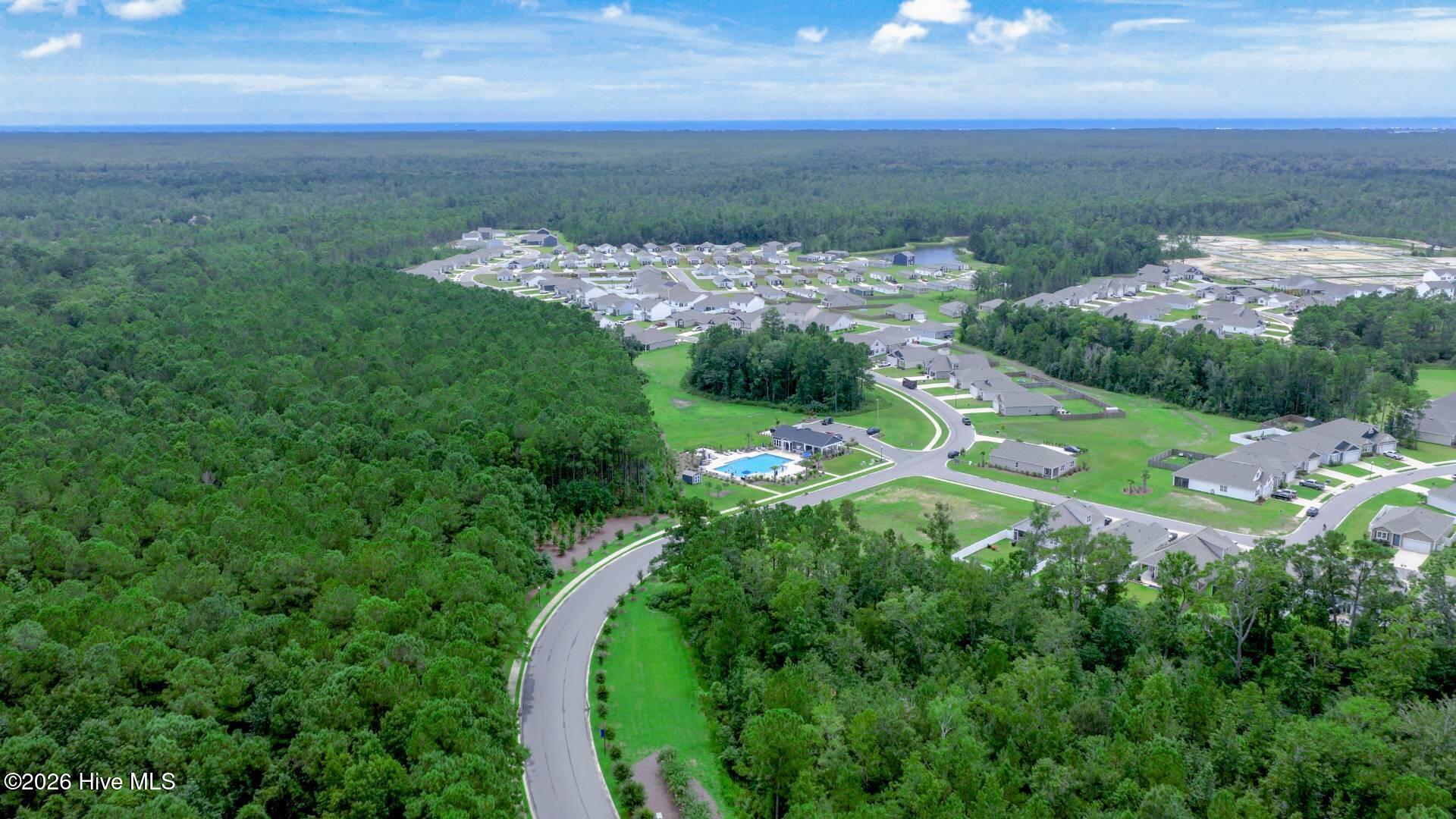 100553678 | Photo 28