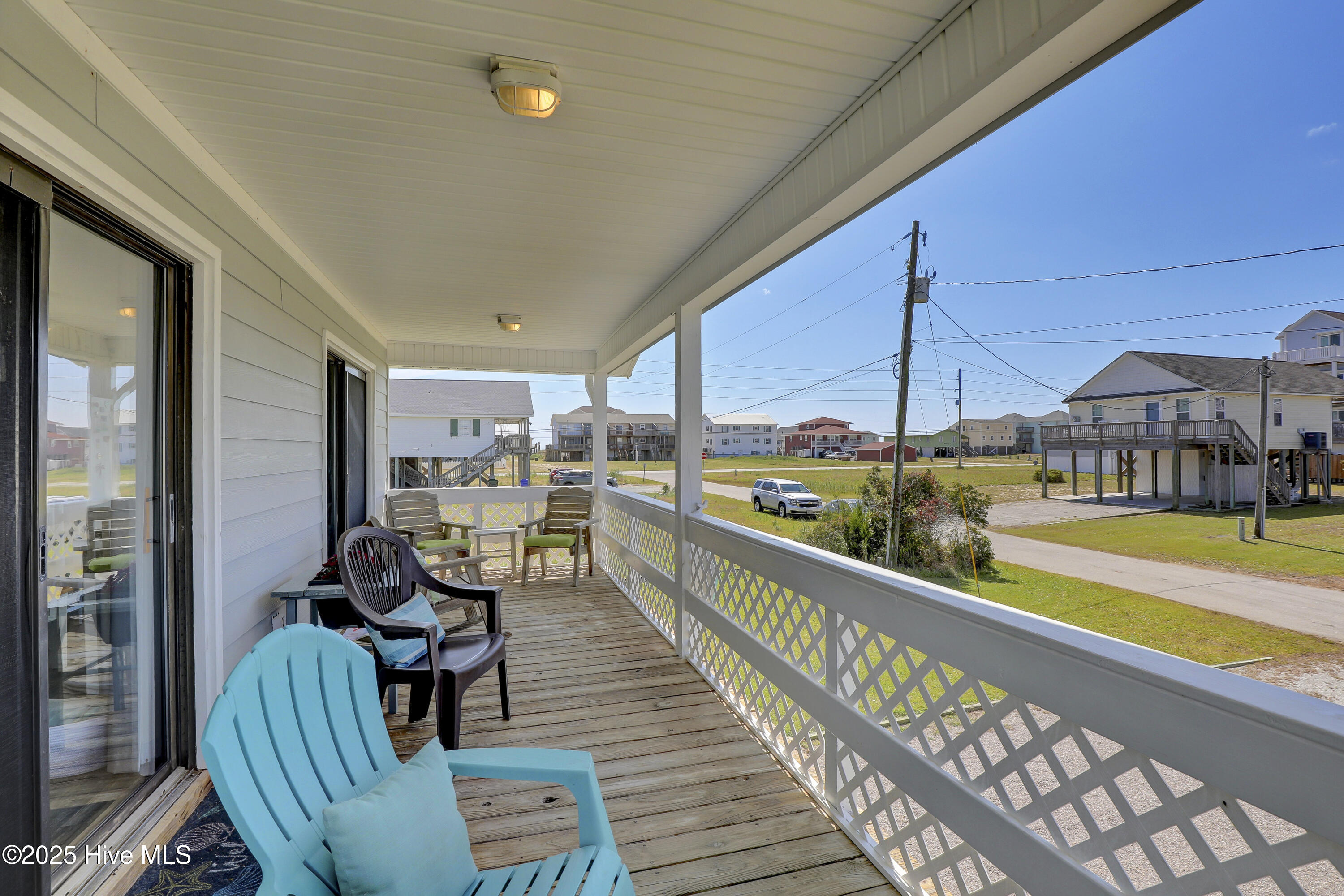 Homes for sale in North Topsail Beach, NC | 1914 Bird Ln, North Topsail Beach, NC 28460 | MLS# 100531386