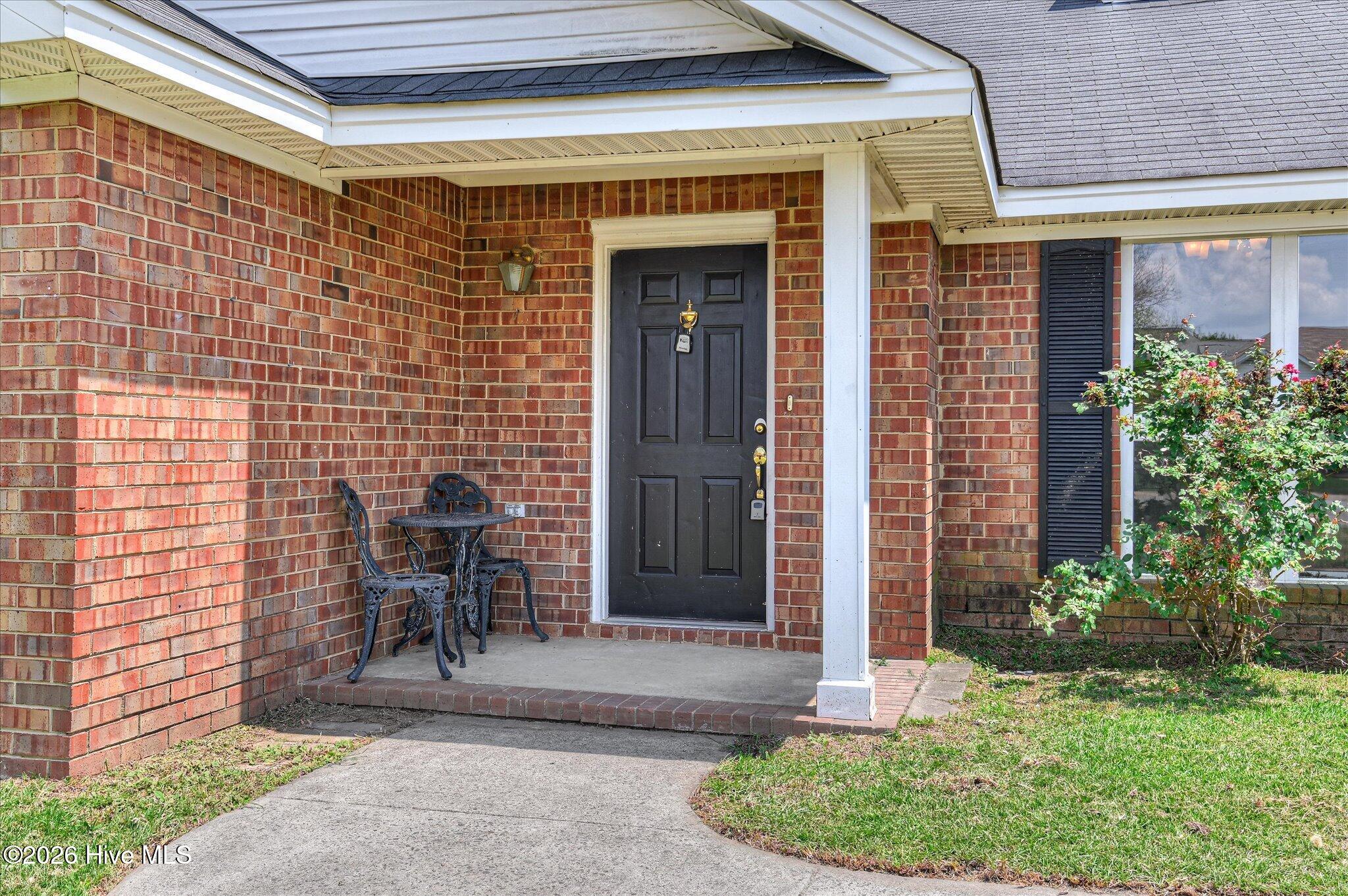 Homes for sale in Grovetown, GA | 129 Summerfield Cir, Grovetown, GA 30813 | MLS# 100581969
