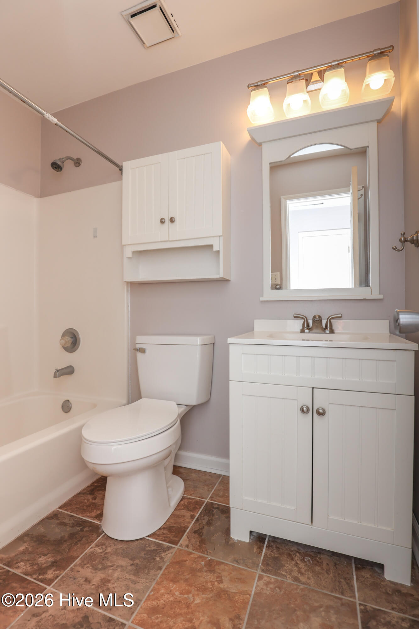 100559249 | Photo 23