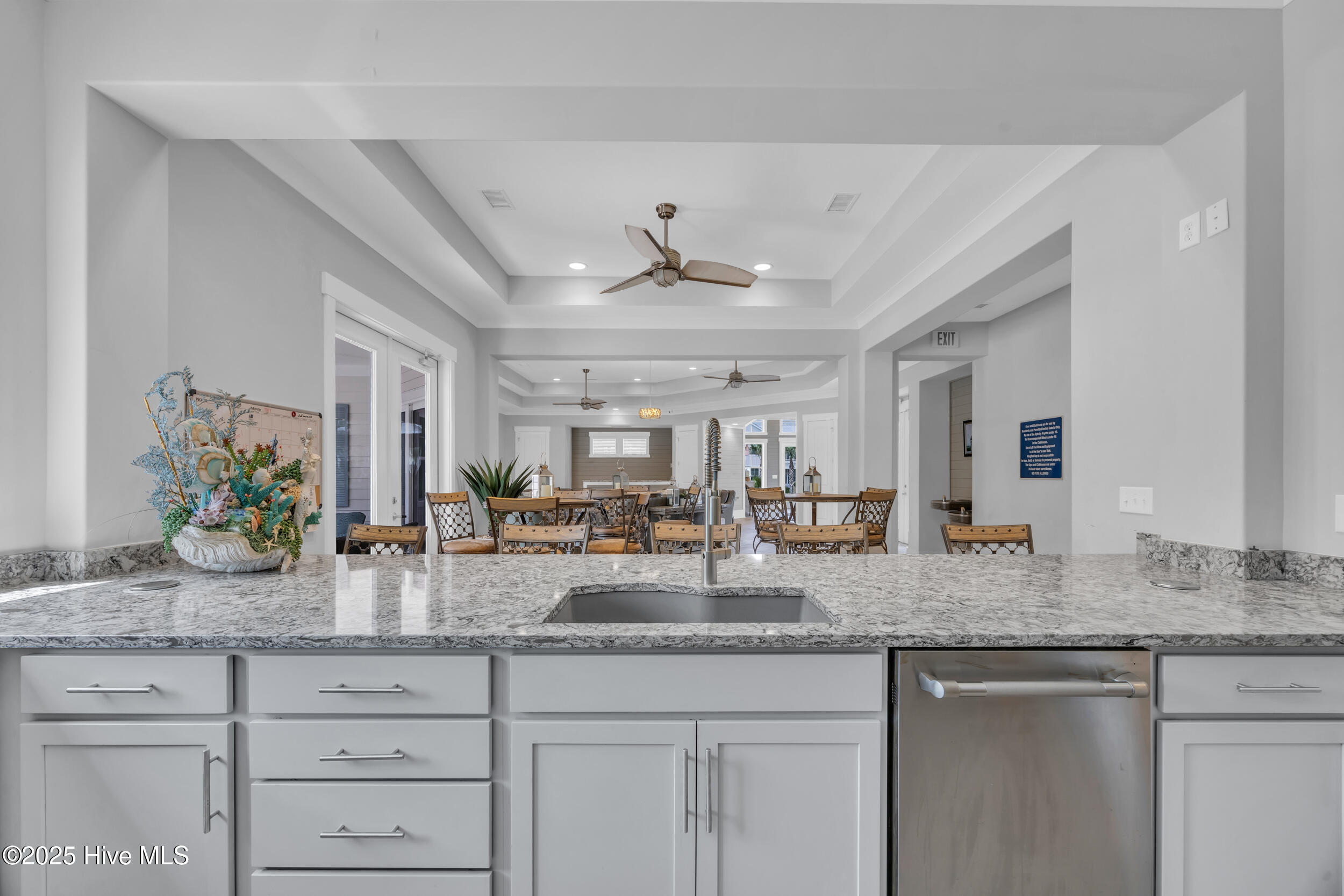 100507906 | Photo 26