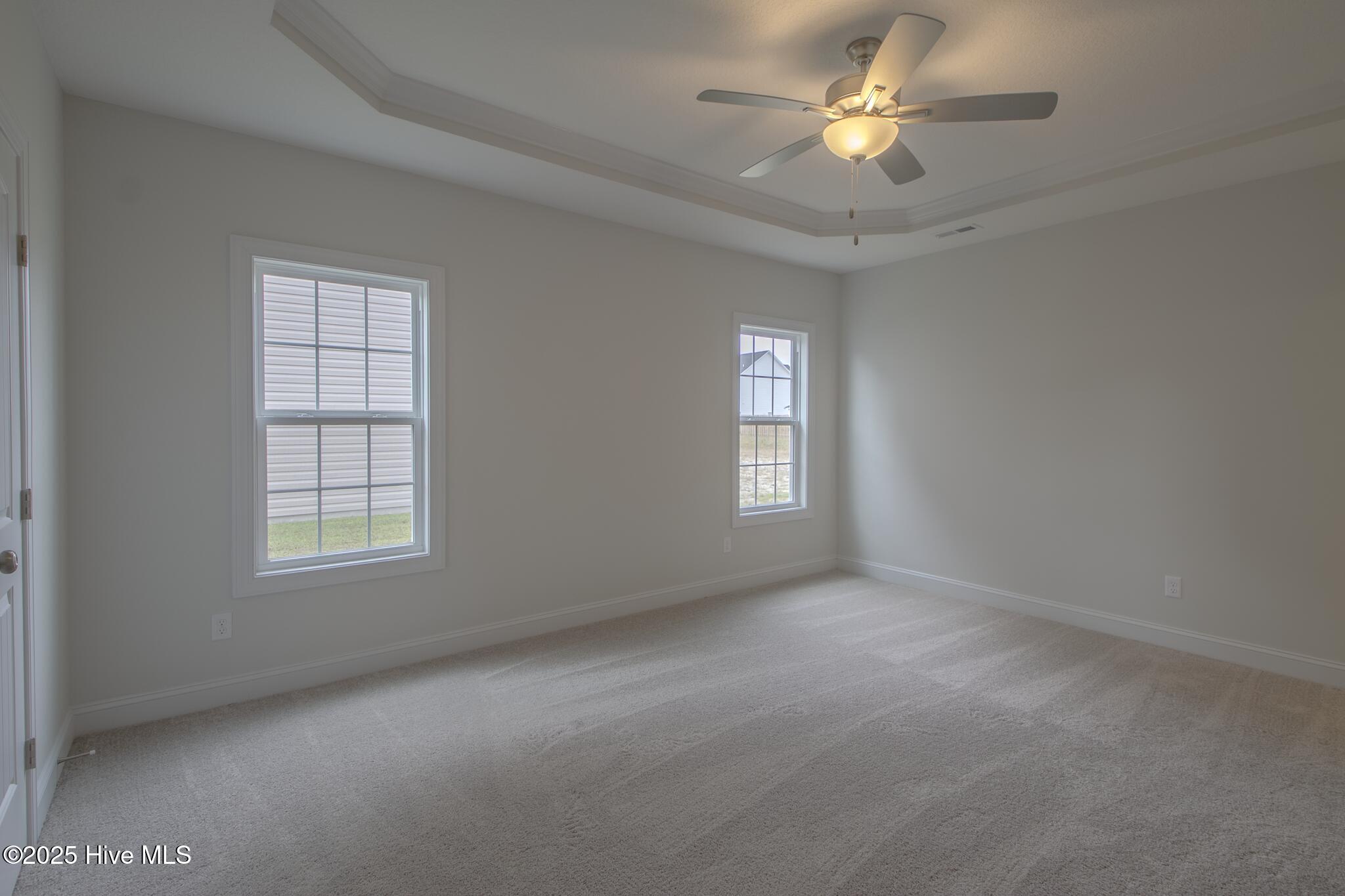 100509462 | Photo 12