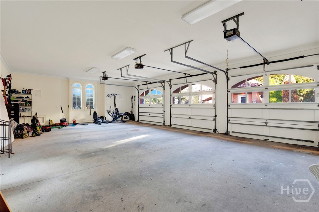 Undisclosed Address, Savannah, GA, 31419