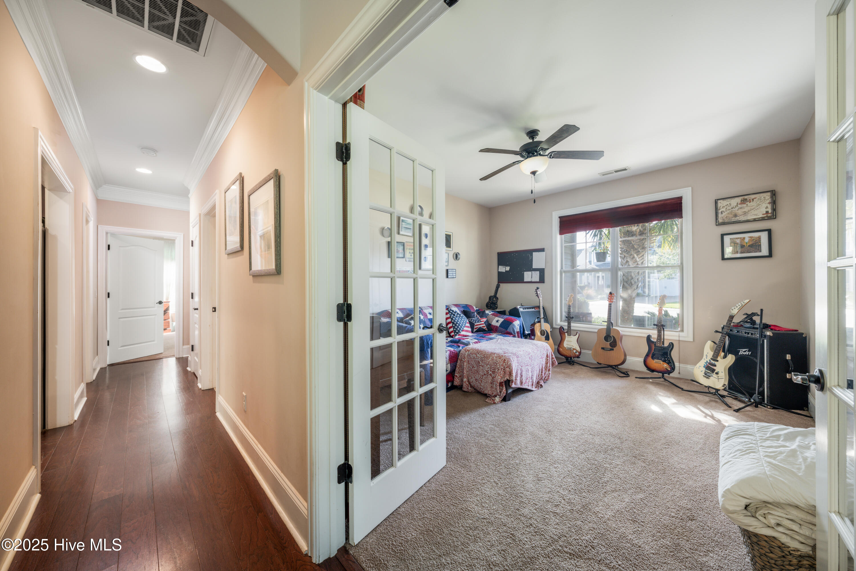 100535400 | Photo 24