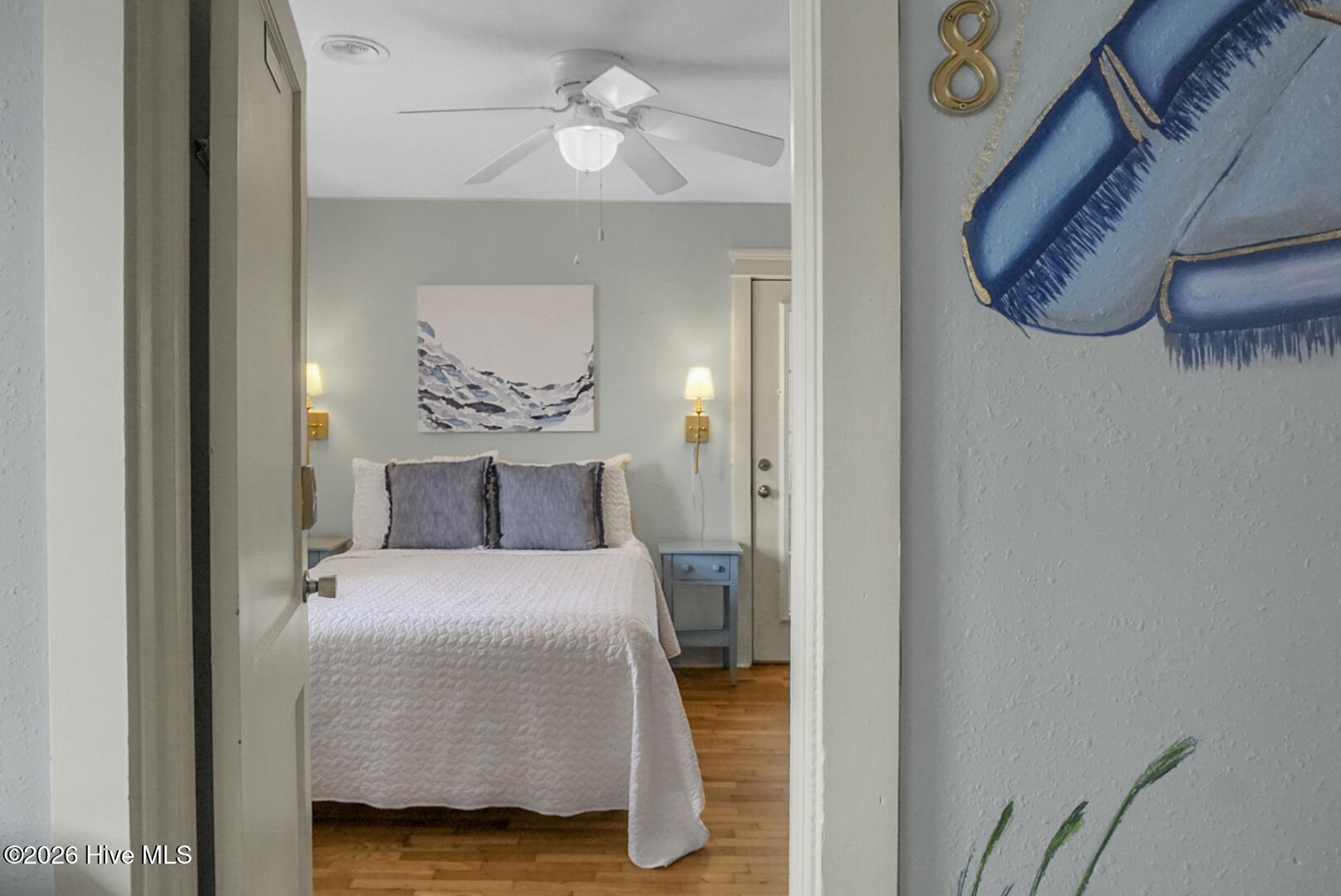 100555839 | Photo 57