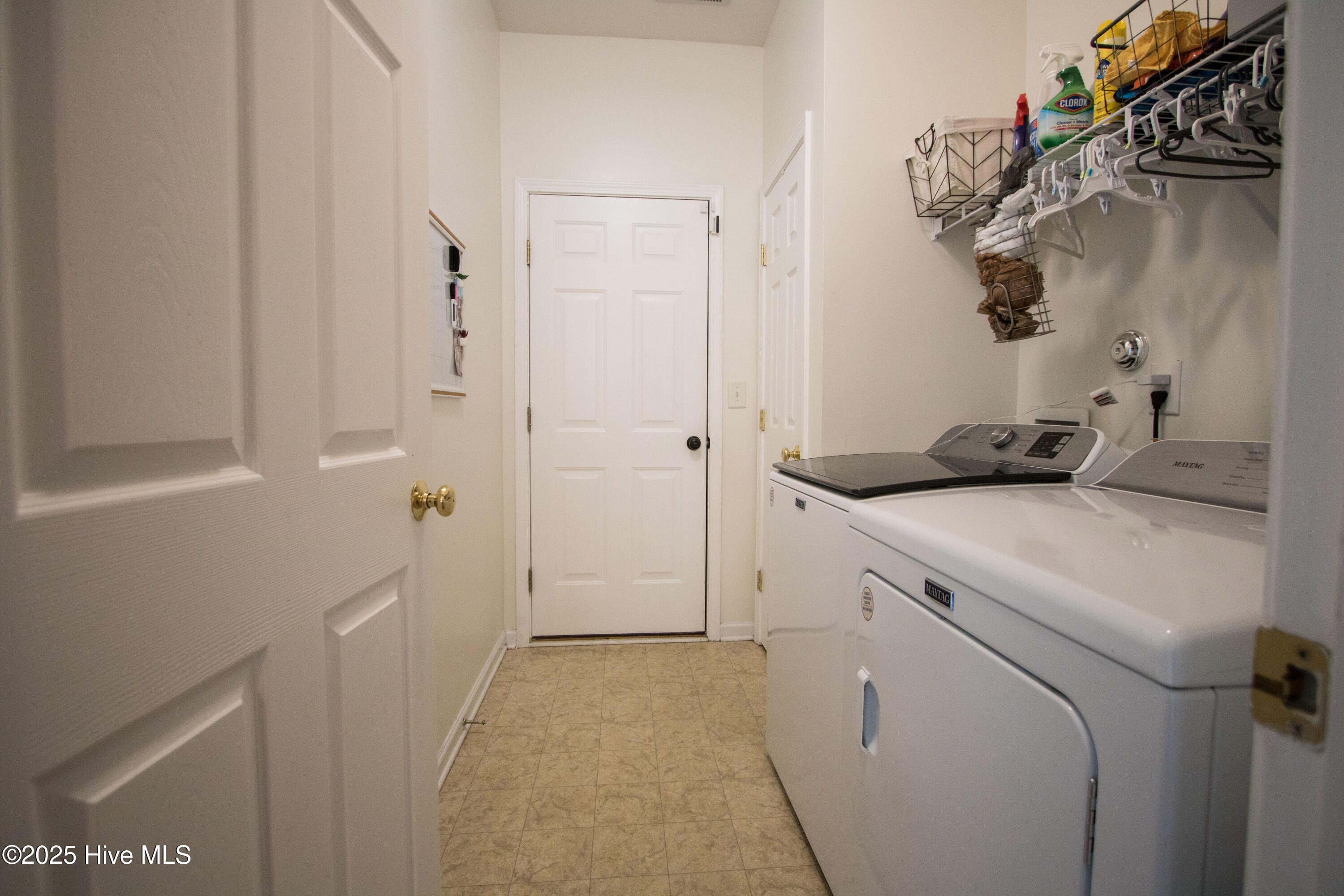 100507772 | Photo 24