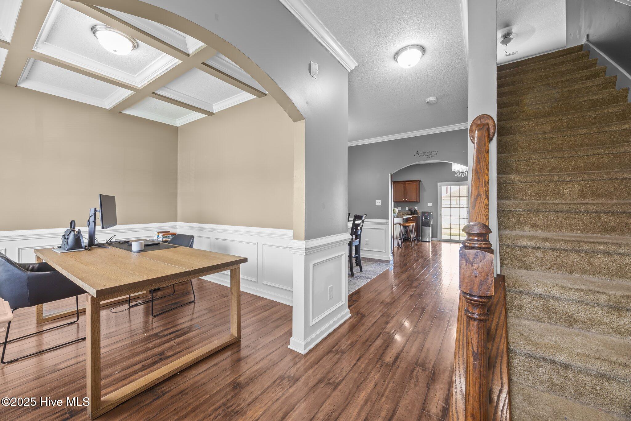 100555918 | Photo 10