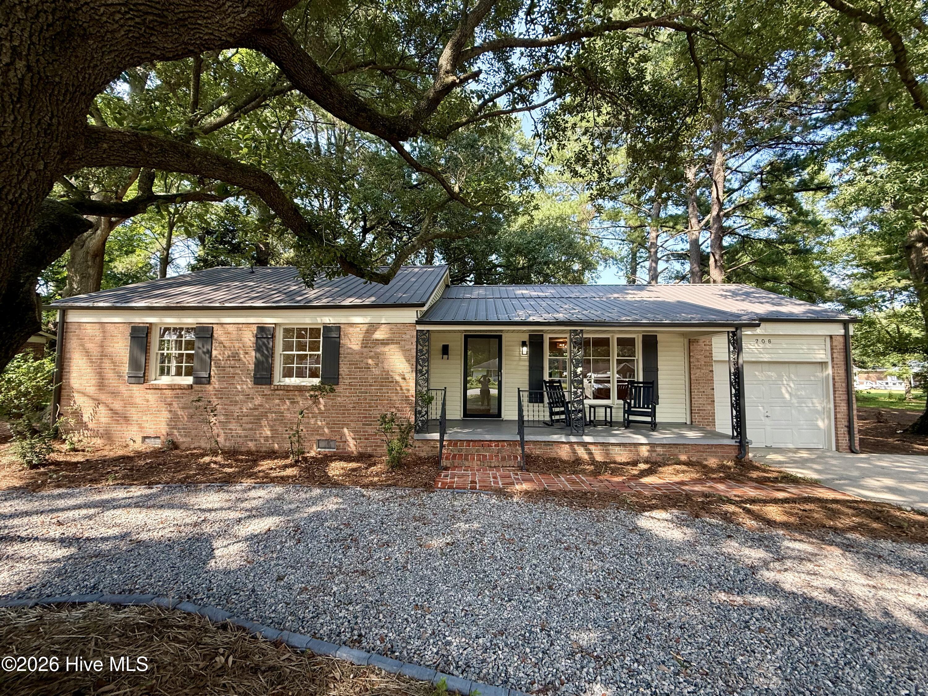 1st image of 208 W 15th St, Washington, NC 27889 | MLS# 100596066