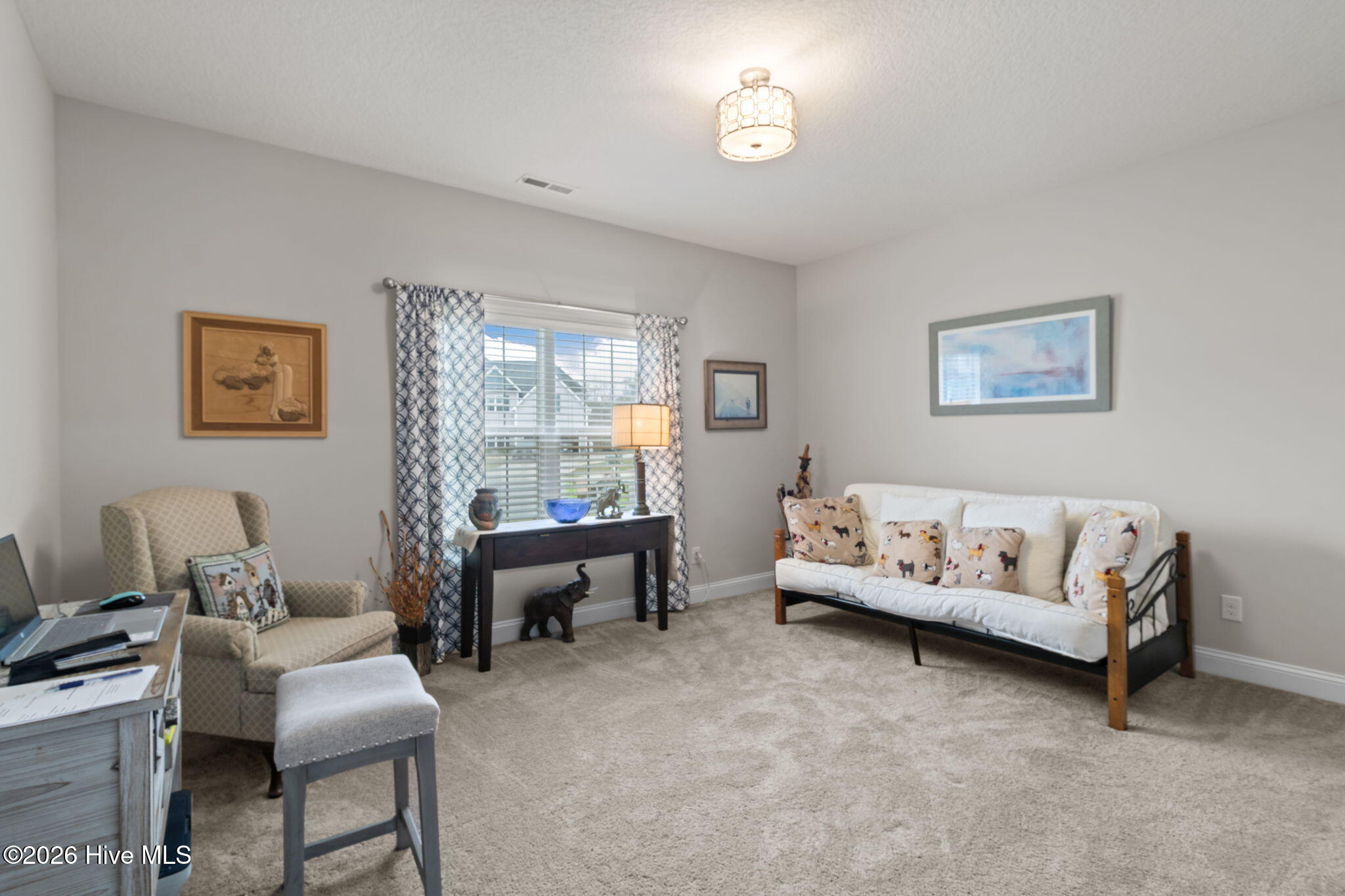 100560055 | Photo 28