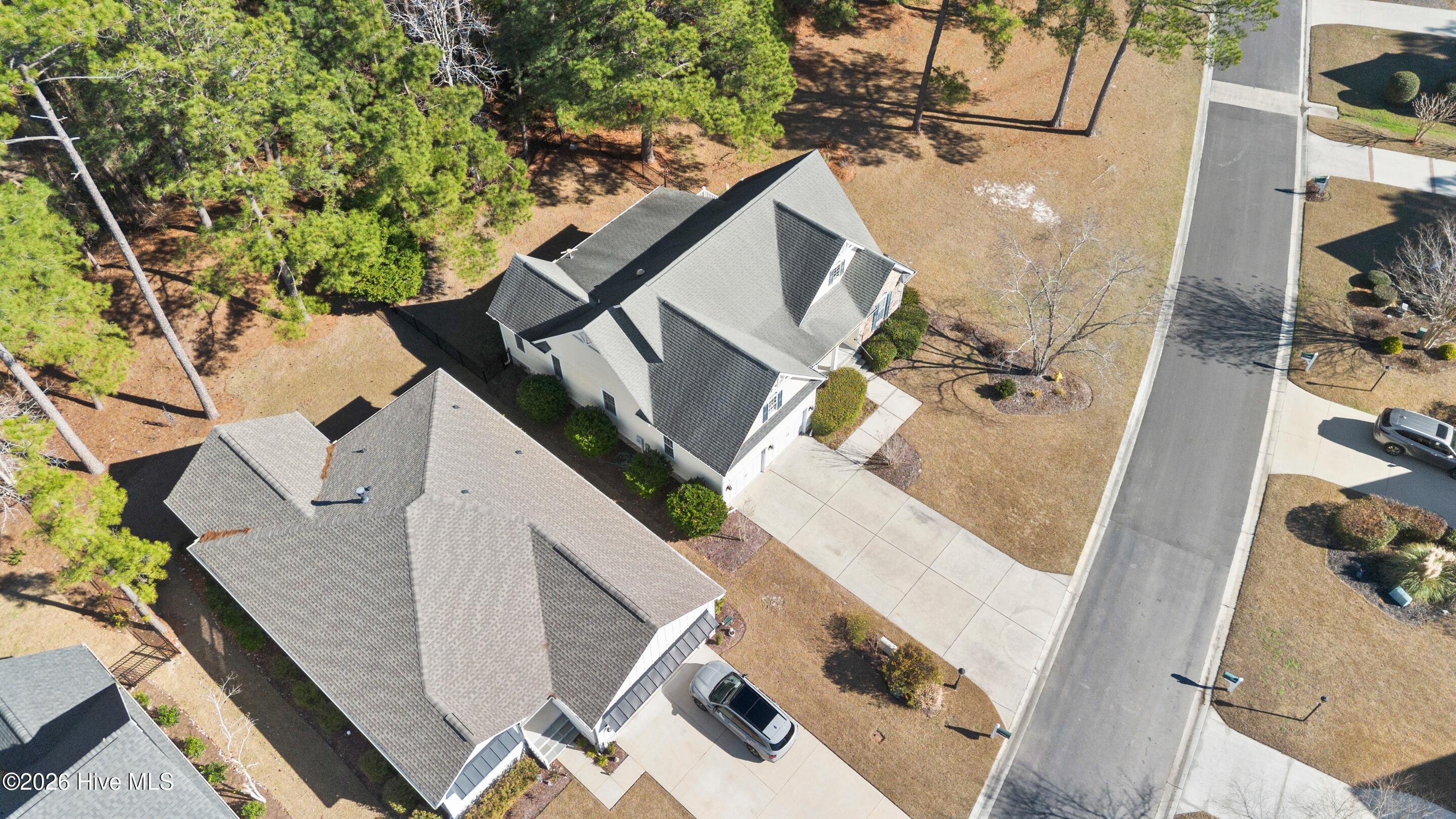 100549432 | Photo 41