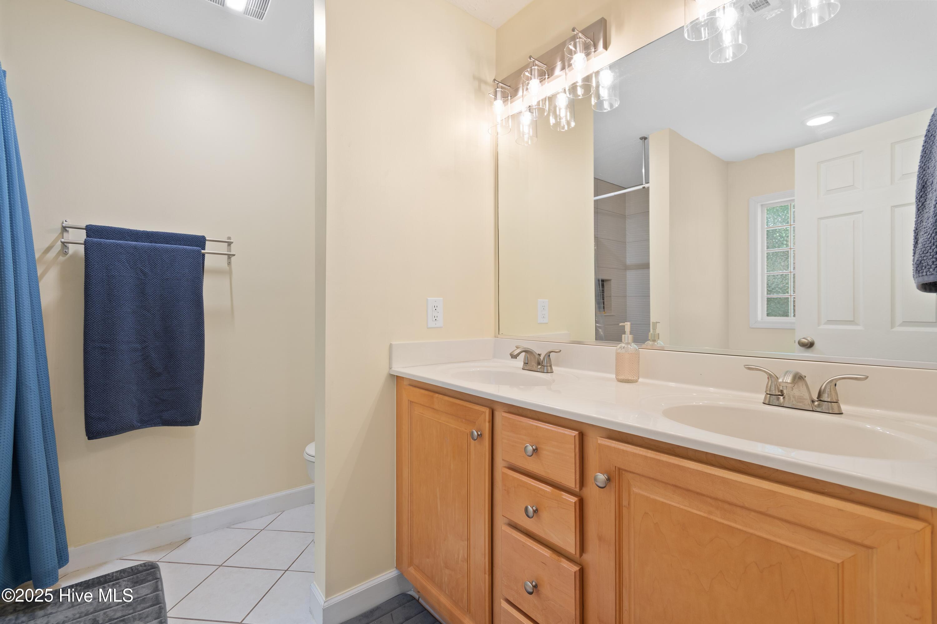 100517176 | Photo 21