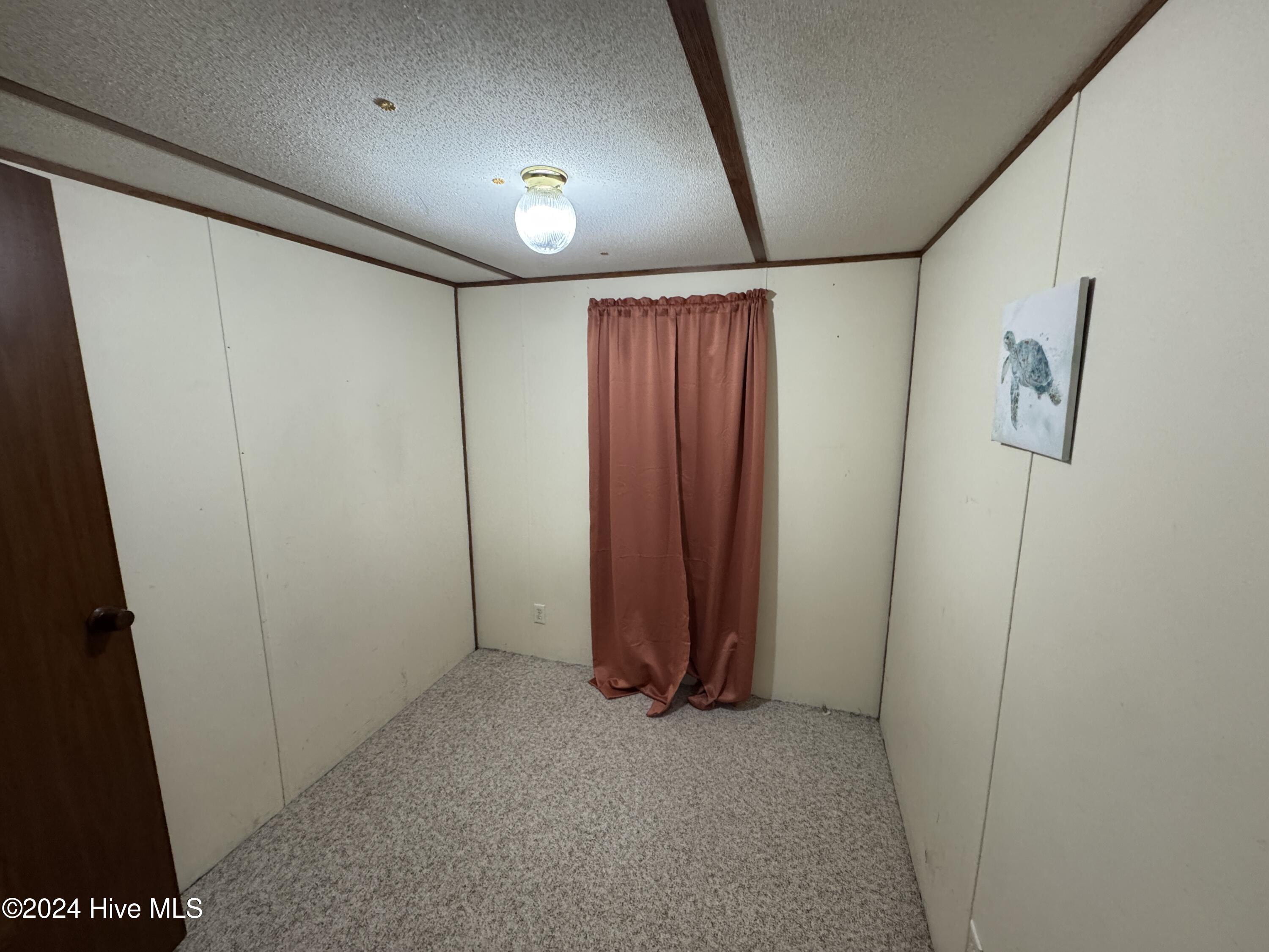 100475132 | Photo 13