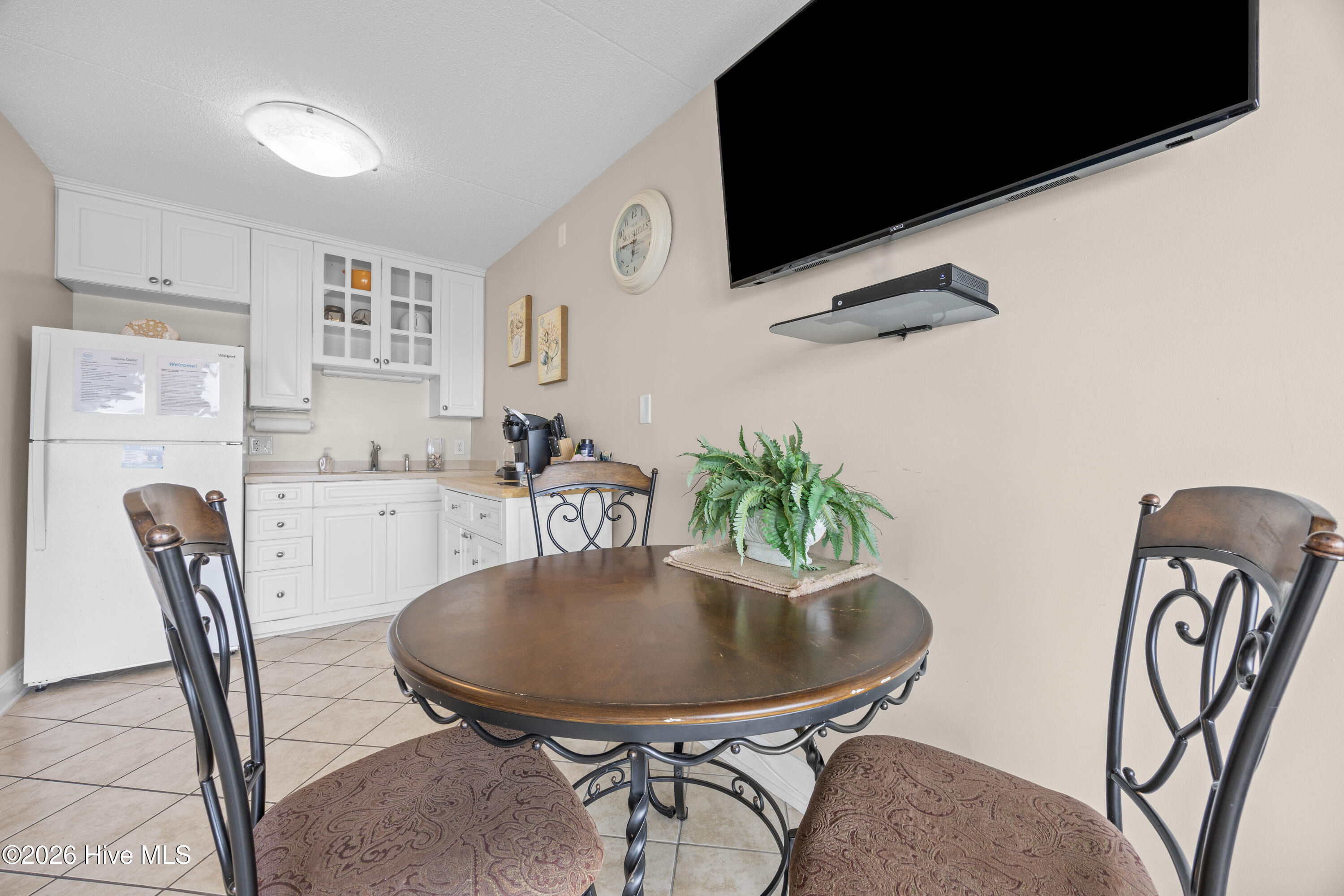 100564561 | Photo 20