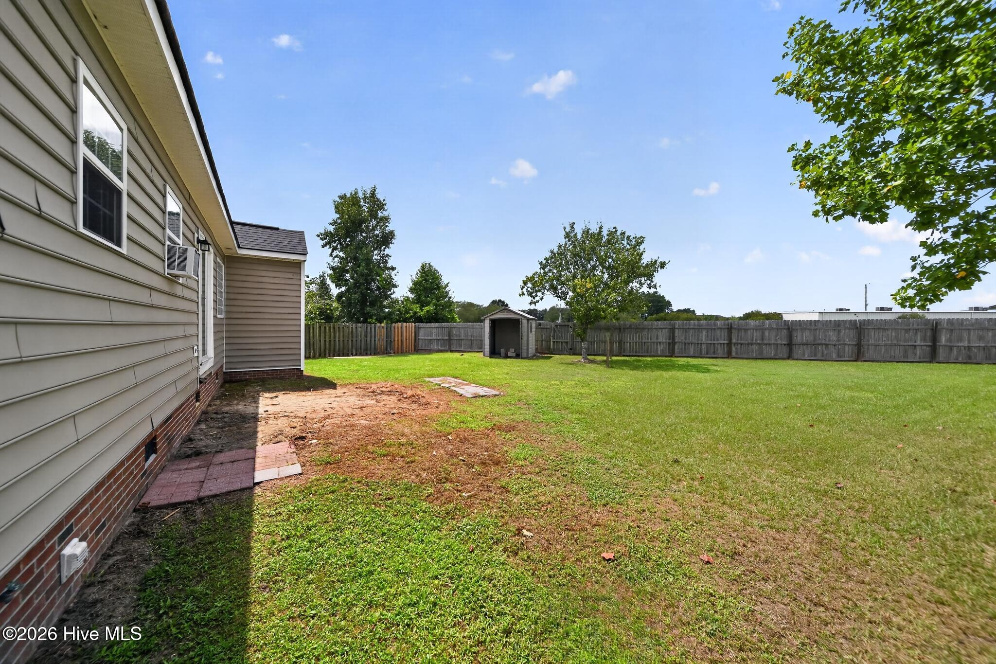 image of 1124 Sebring Dr, Winterville, NC 28590 | MLS# 100598526