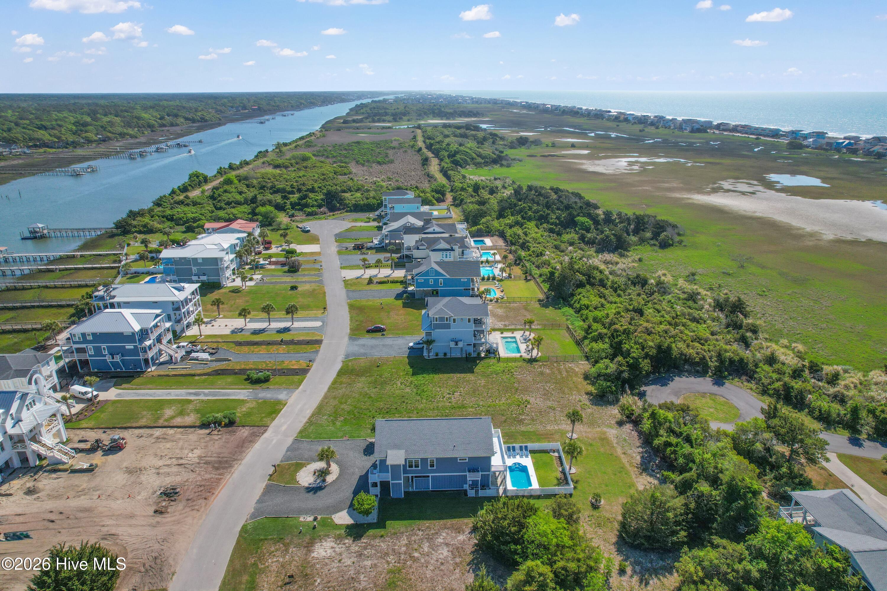 100567916 | Photo 67