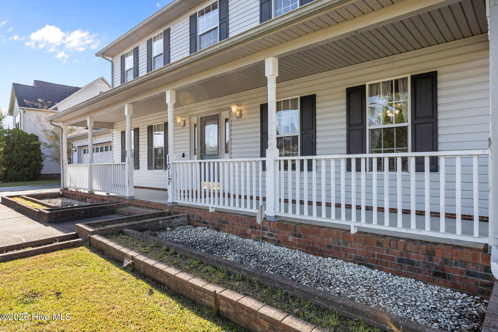 100565135 | Photo 47