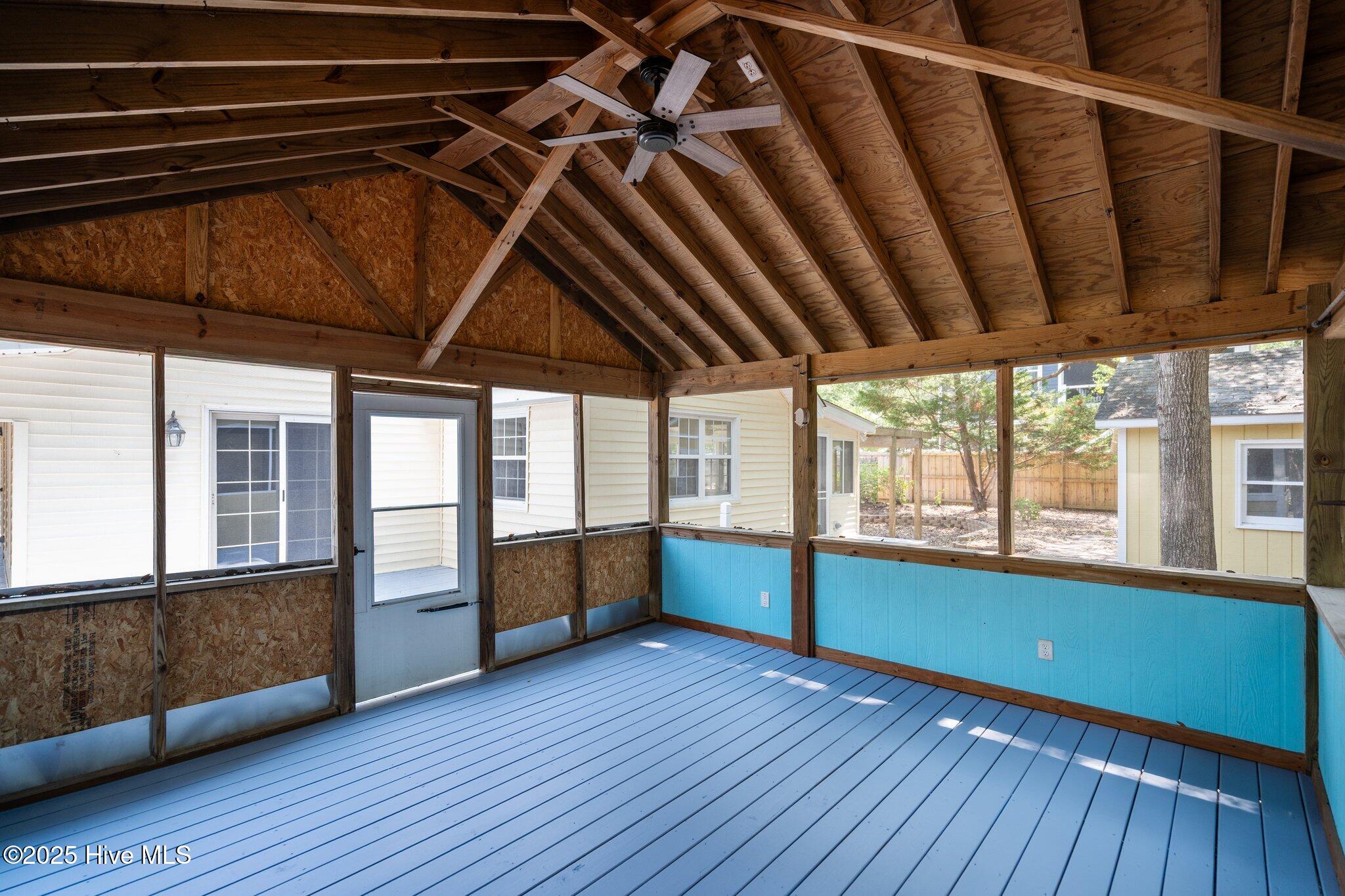 108 NW 29th Street, Oak Island, NC, 28465