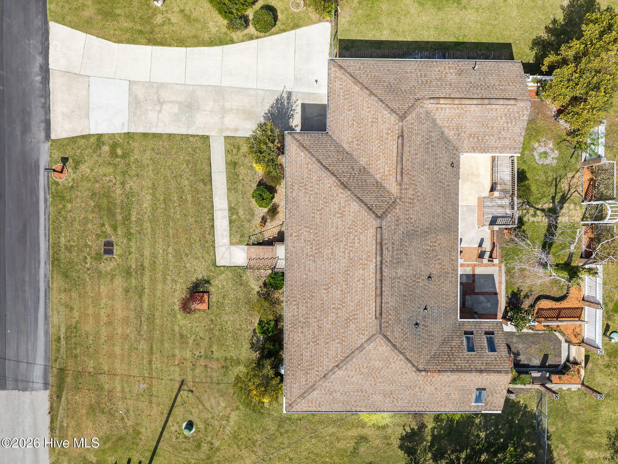 100564387 | Photo 48