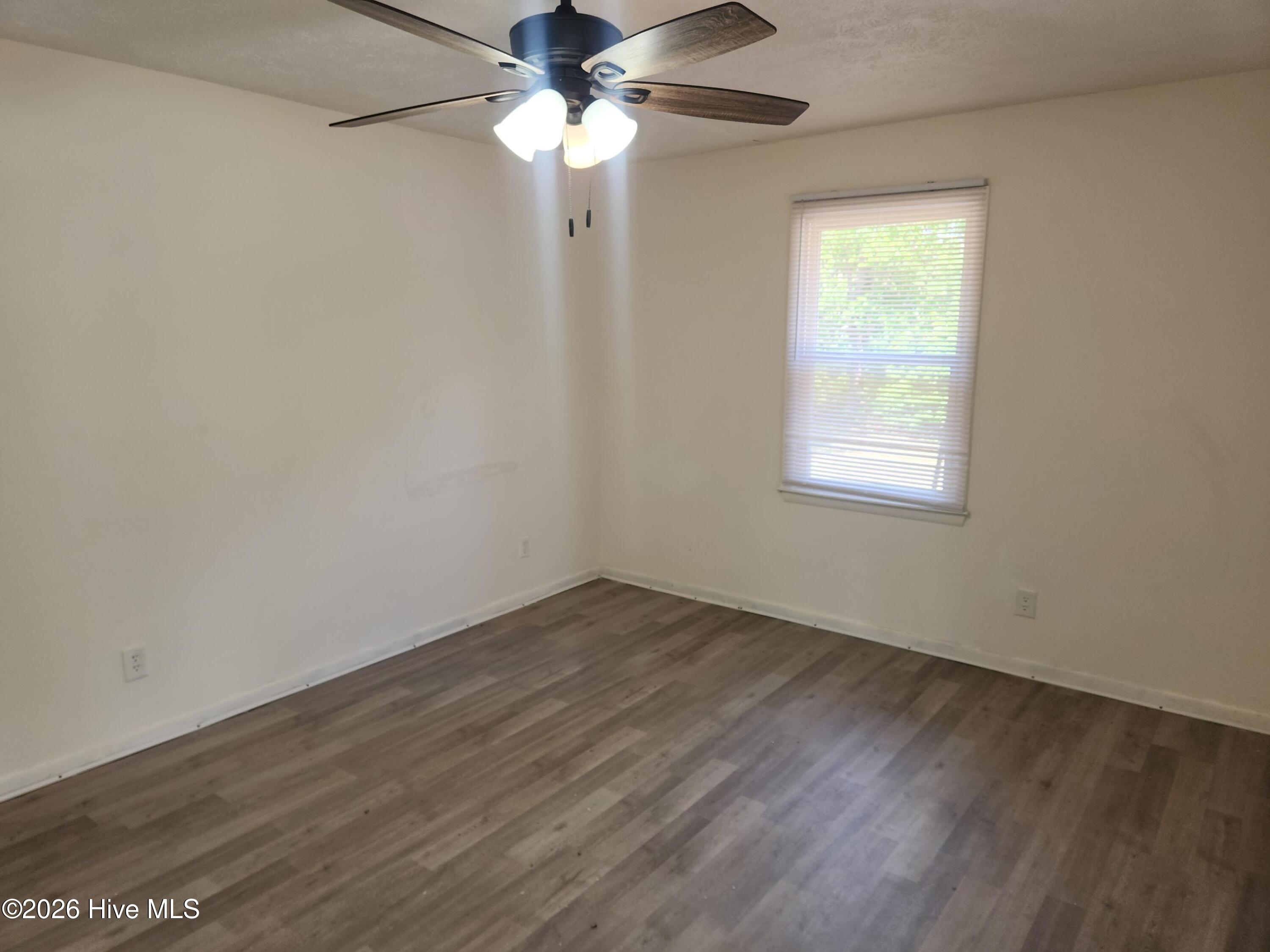 Homes for sale in Roseboro, NC | 616 N Pine St, Roseboro, NC 28382 | MLS# 100543860