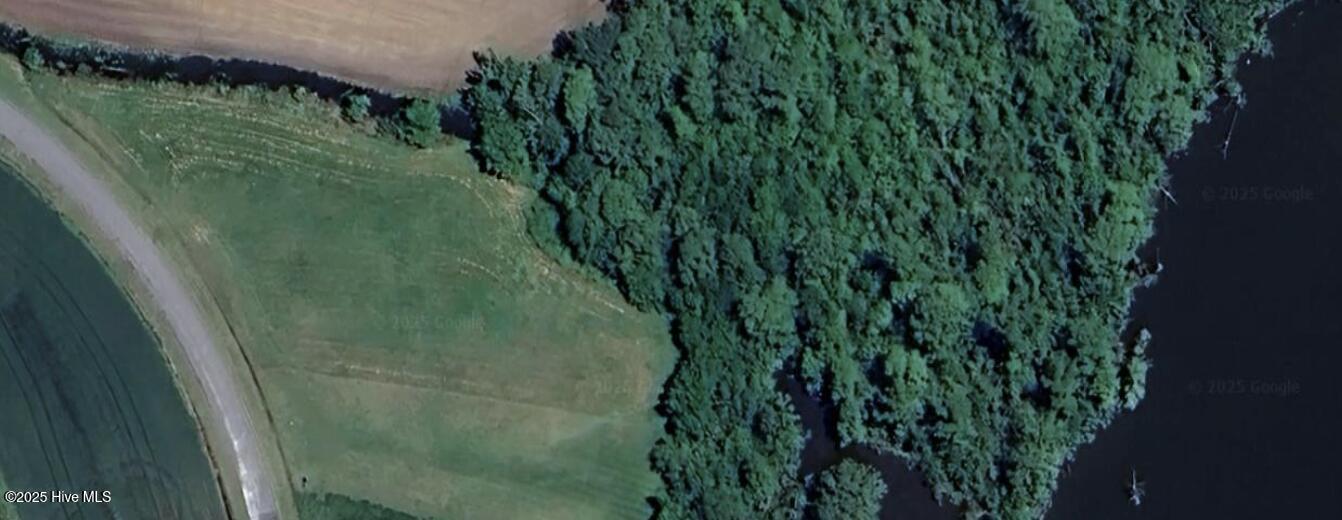 Property at 401 Pointe Vista Drive