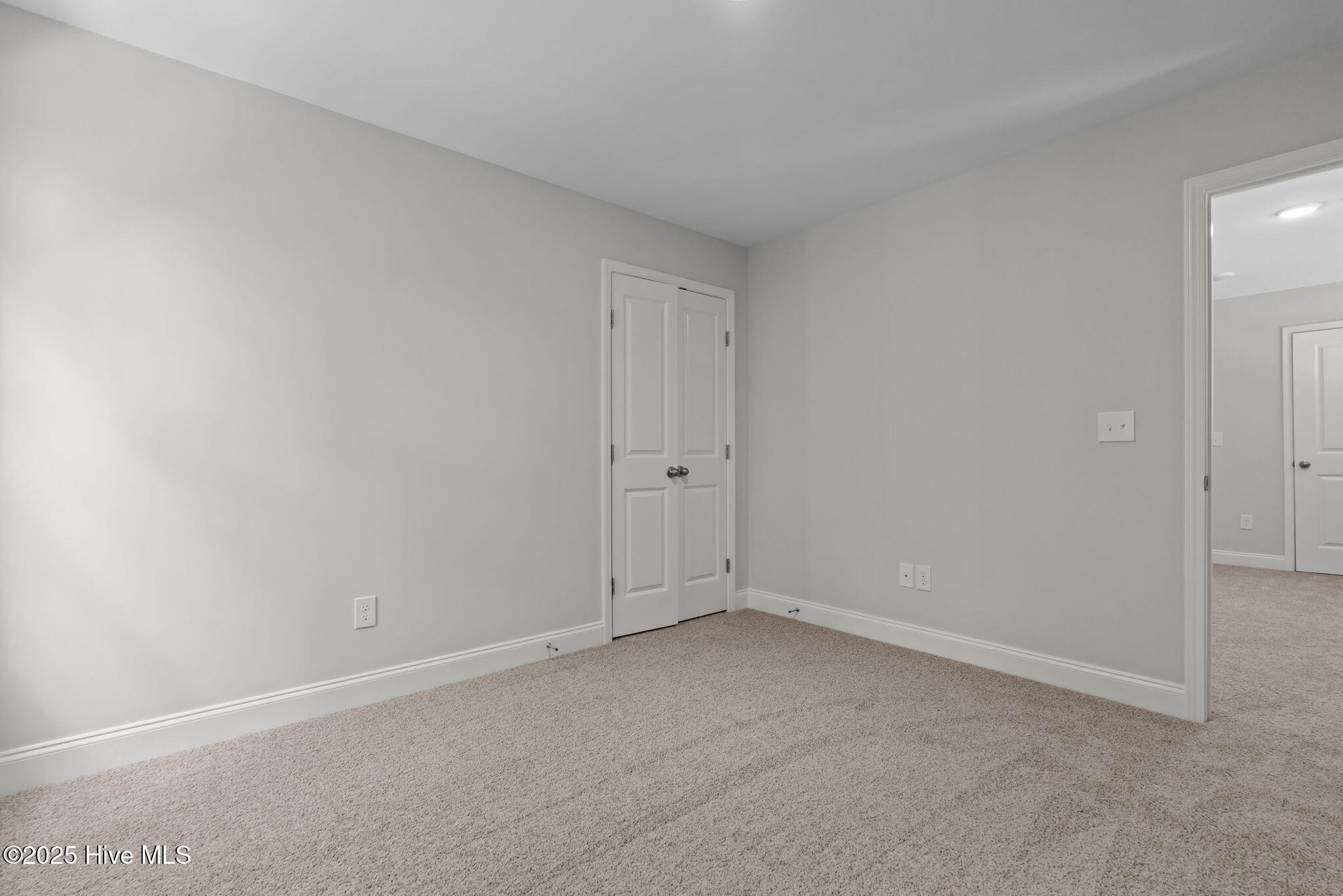 199 Pinecrest Drive