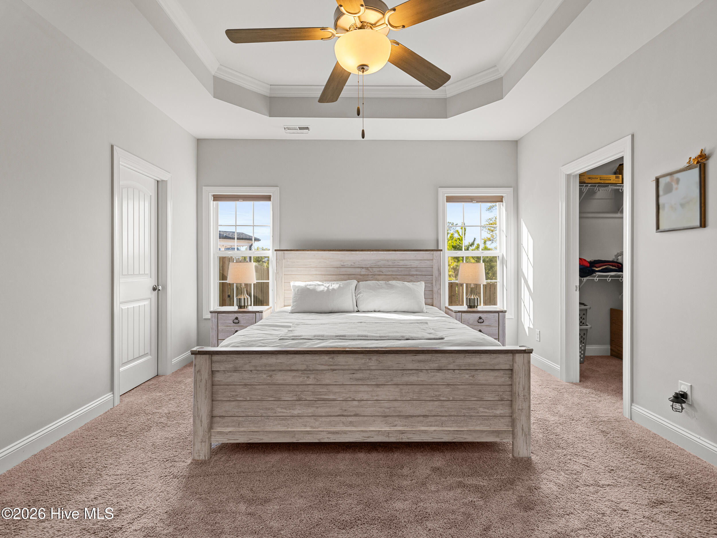 100553436 | Photo 27