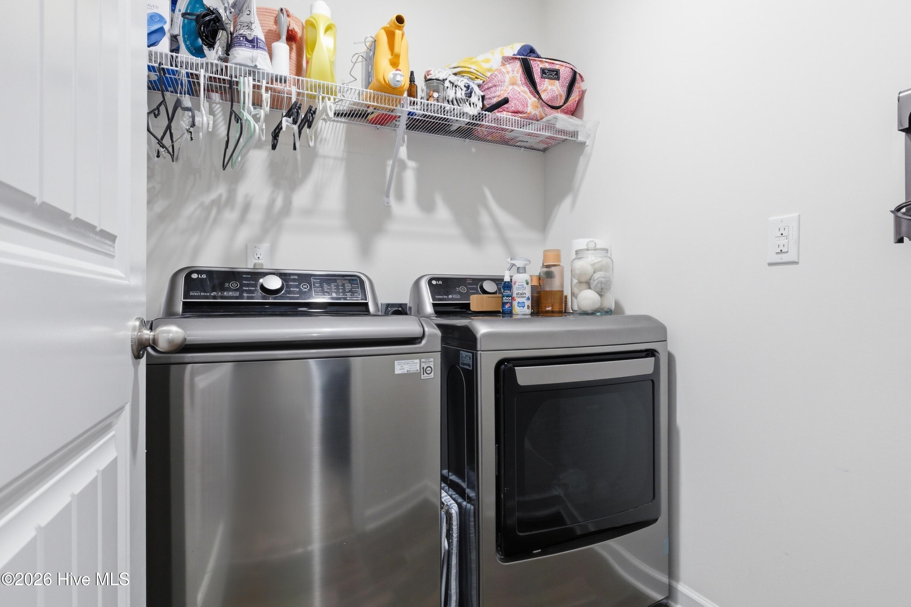 100558075 | Photo 31