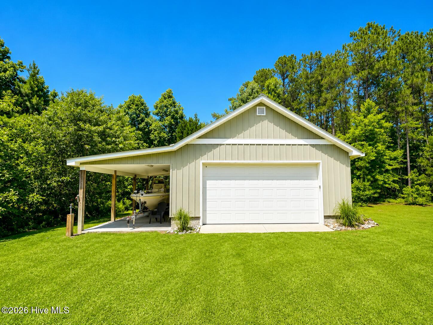 126 Charlie Road,Arapahoe