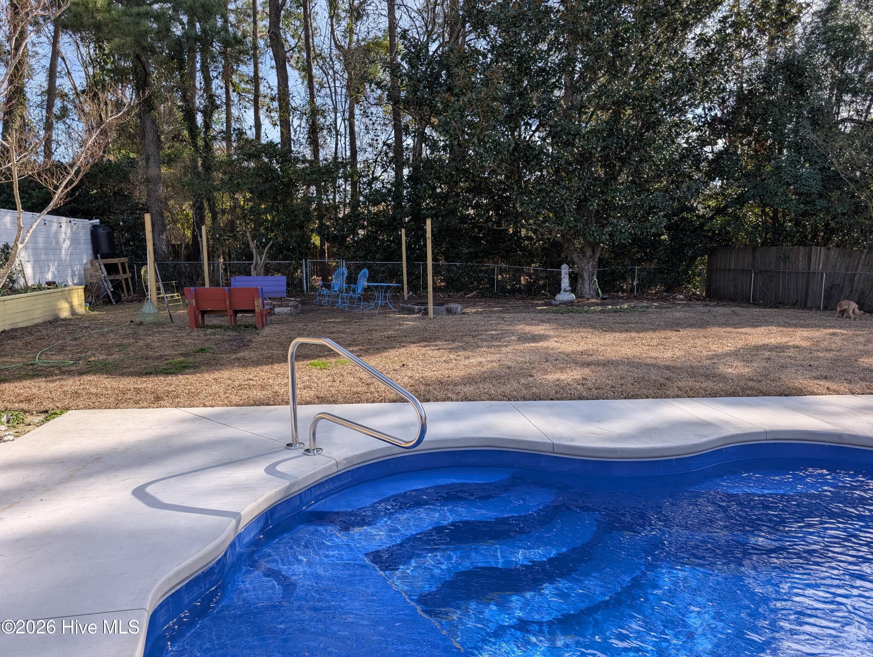 100550544 | Photo 32