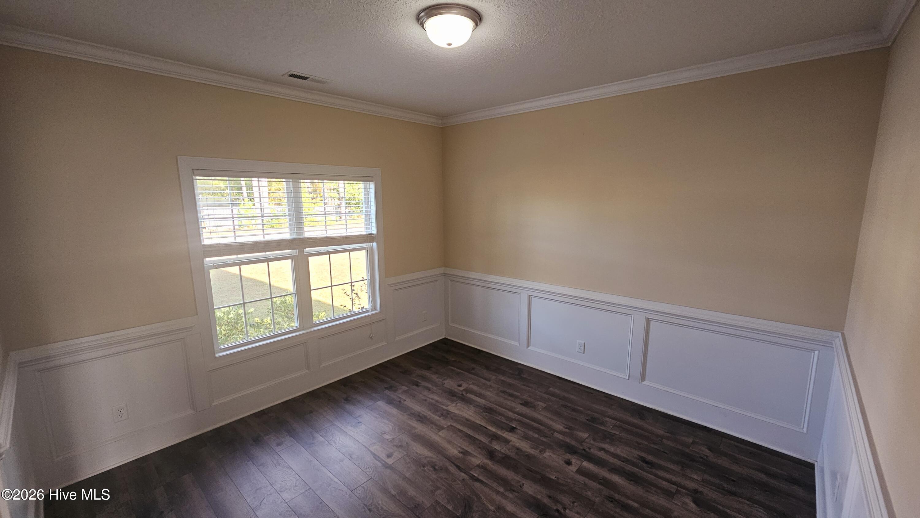 100549726 | Photo 27