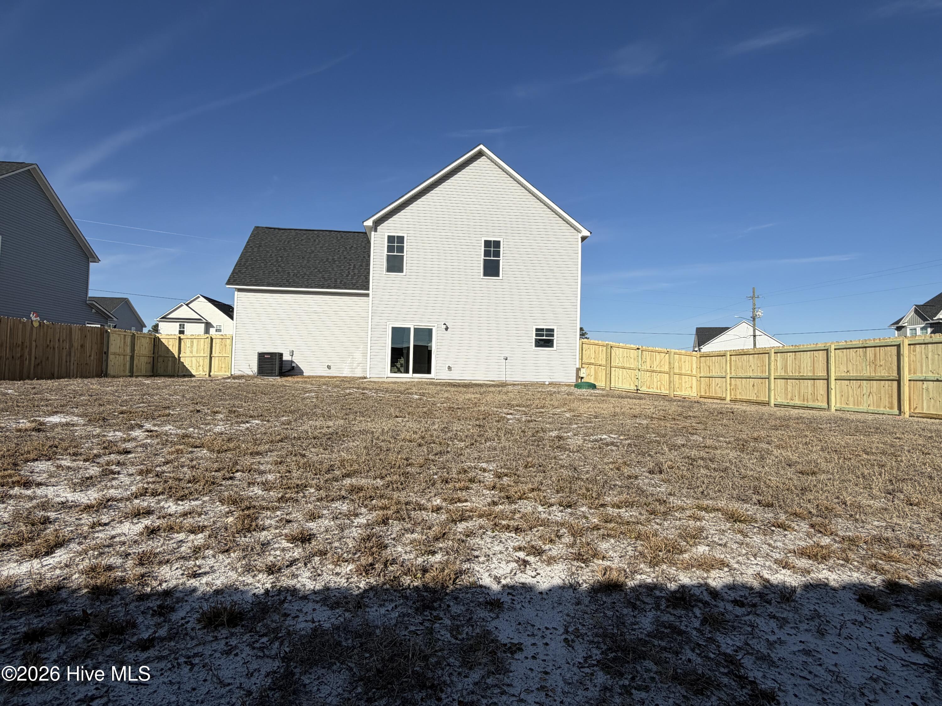 100423800 | Photo 19