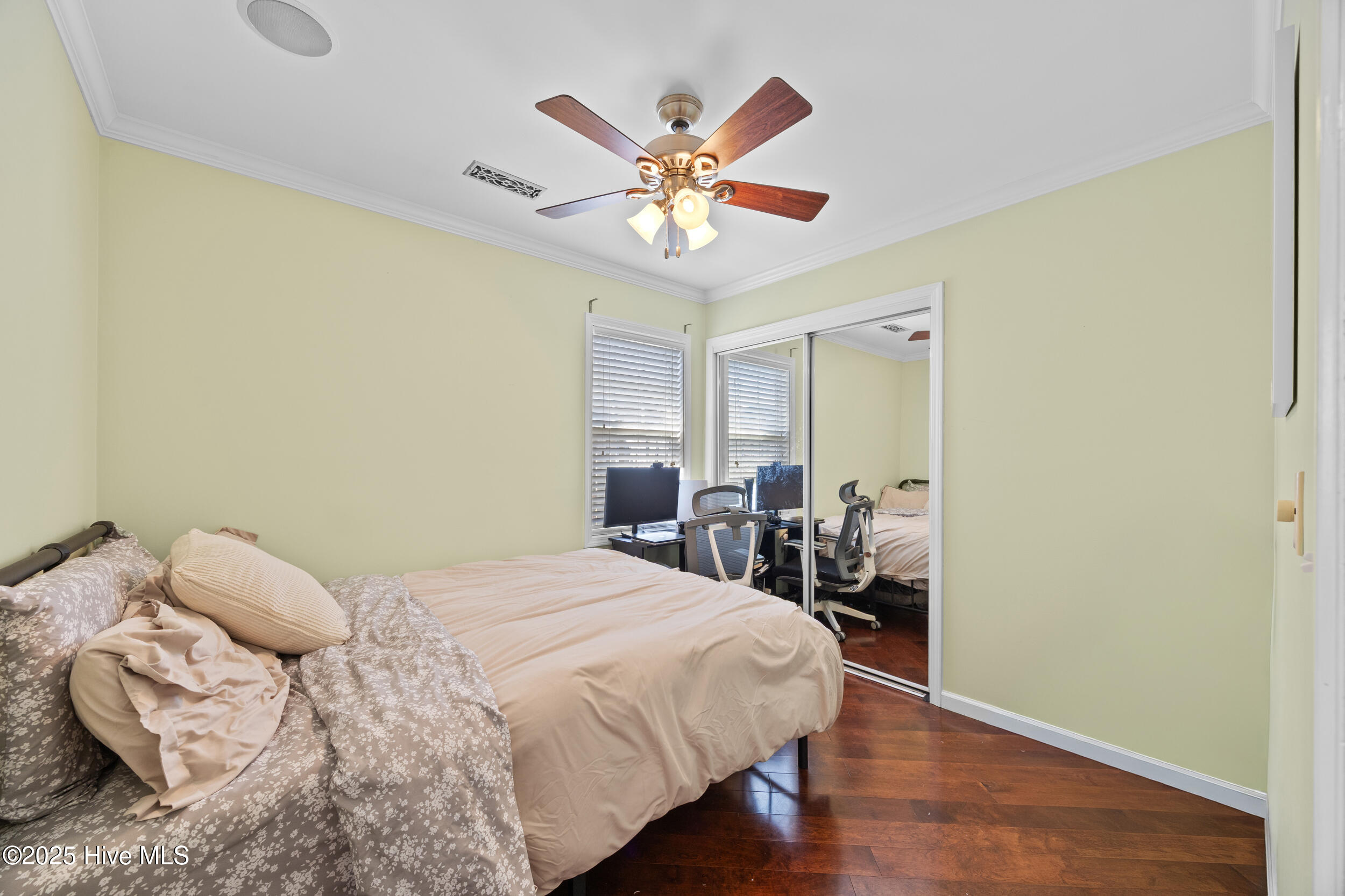 100539500 | Photo 18