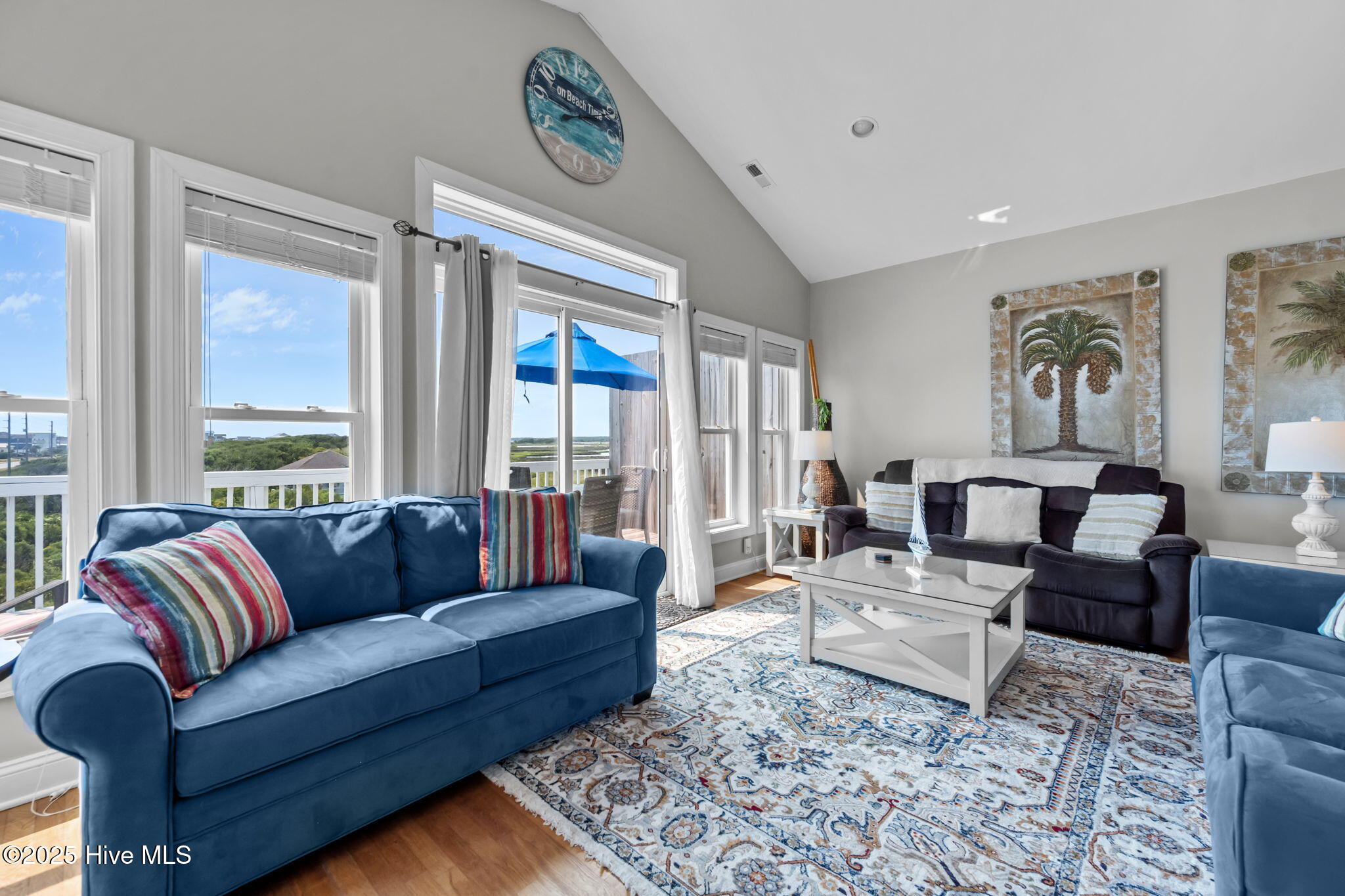 100538921 | Photo 10