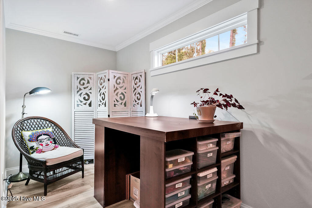 100514190 | Photo 35