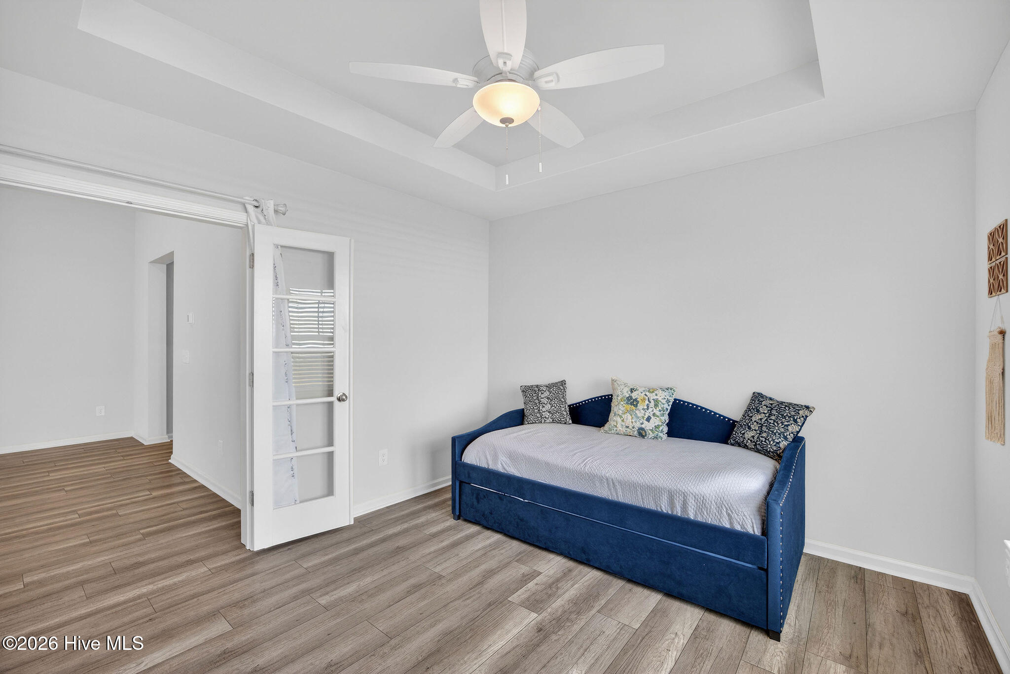 100561560 | Photo 30