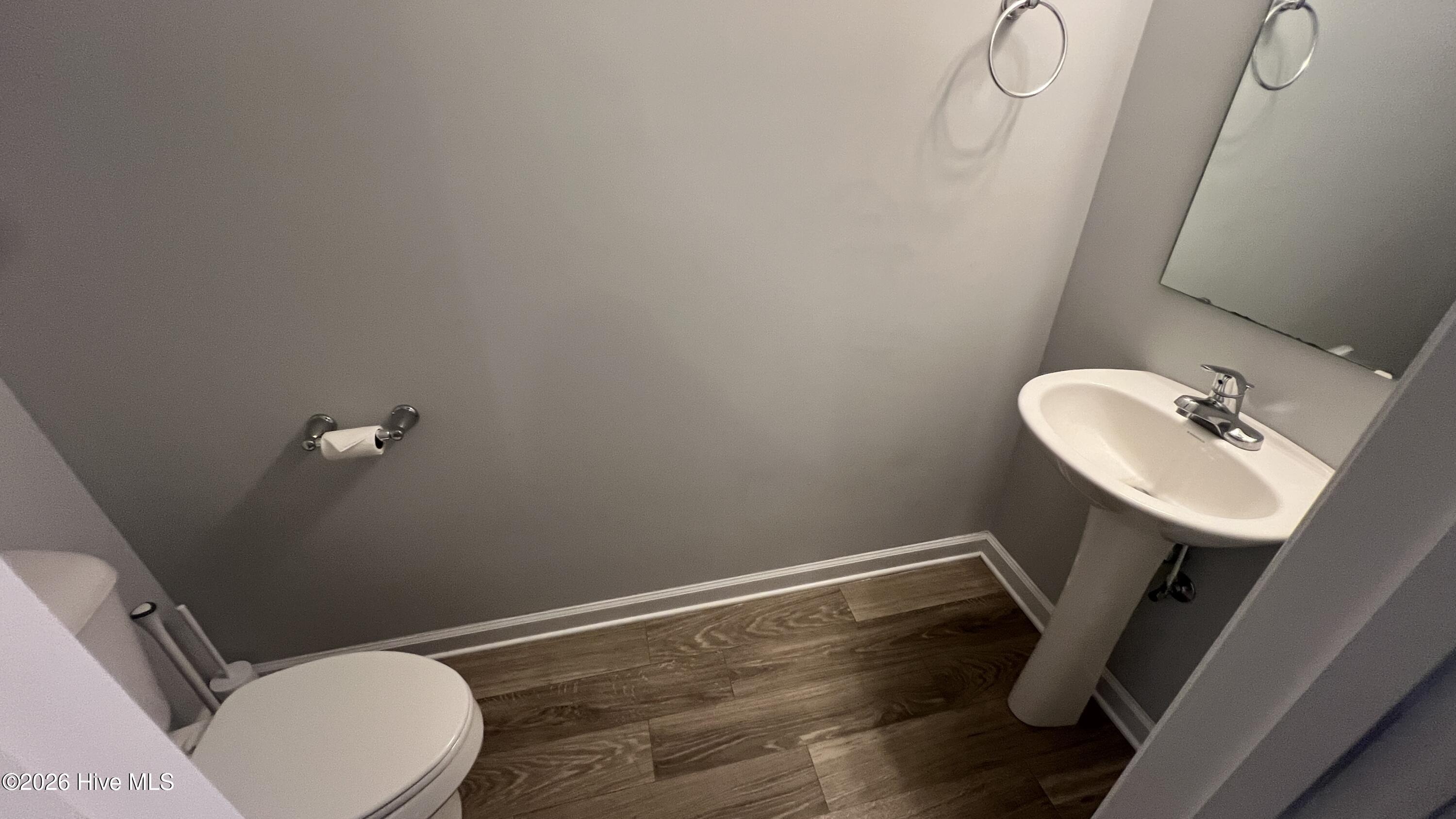 100550650 | Photo 11