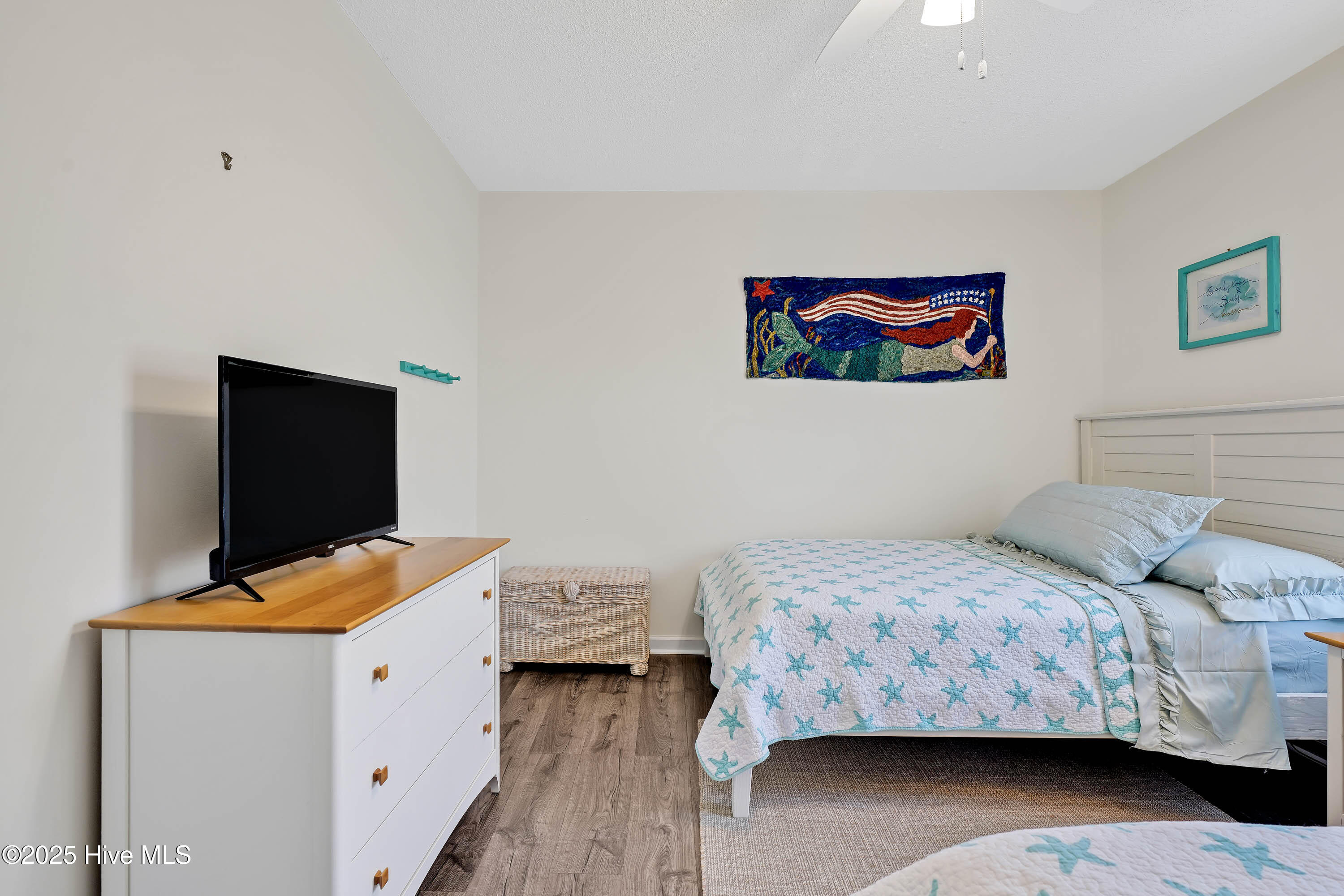 100543456 | Photo 22