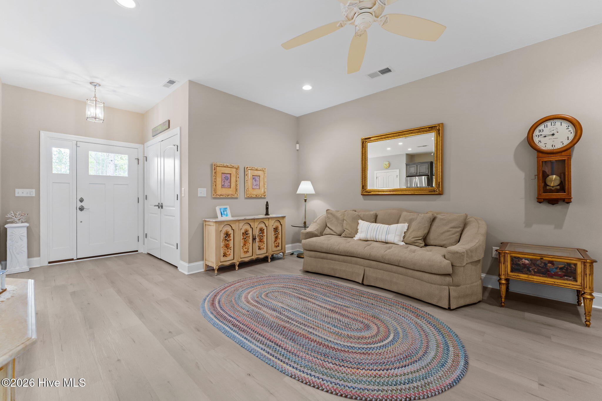 102 Roxburgh Court