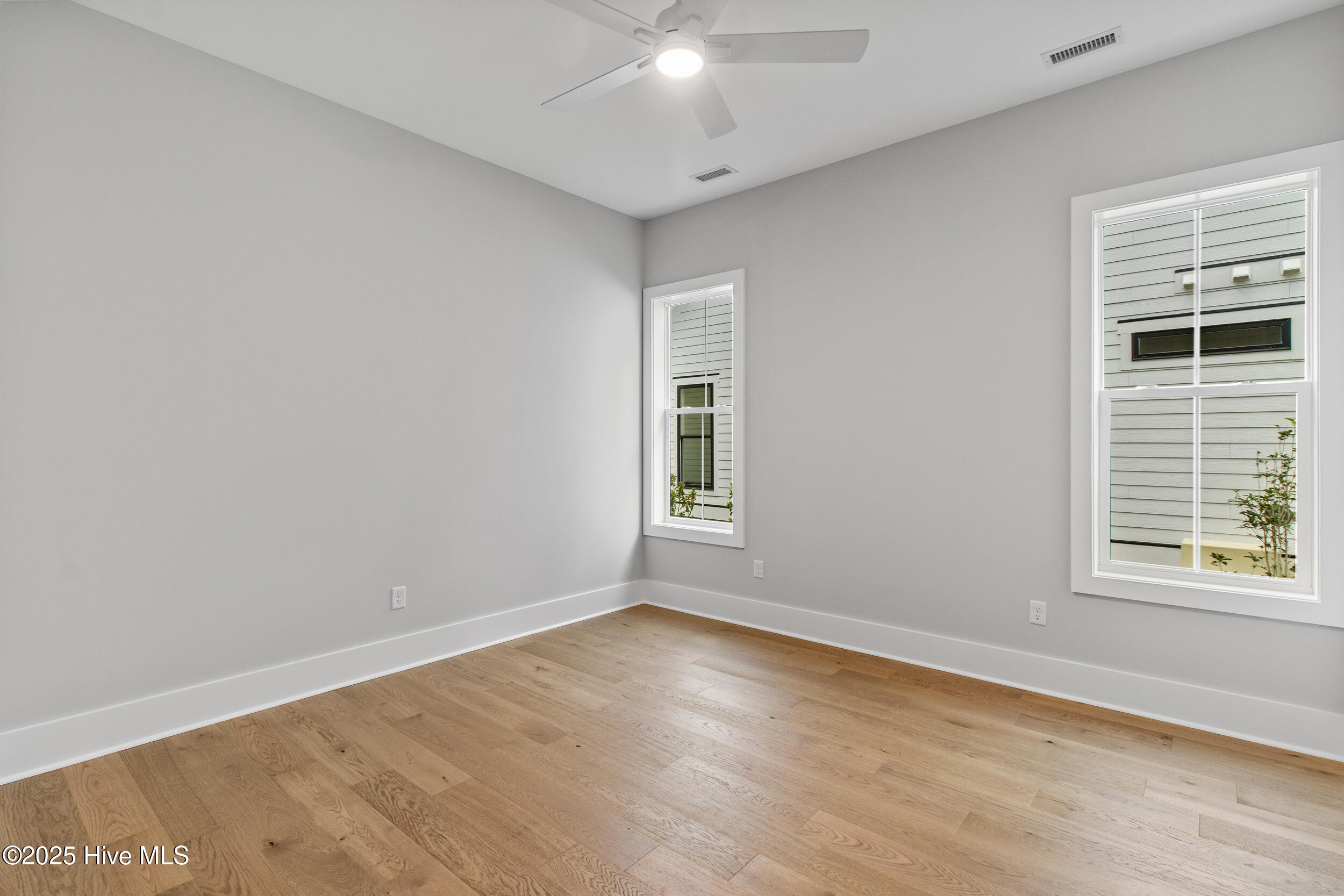 3rd bedroom downstairs