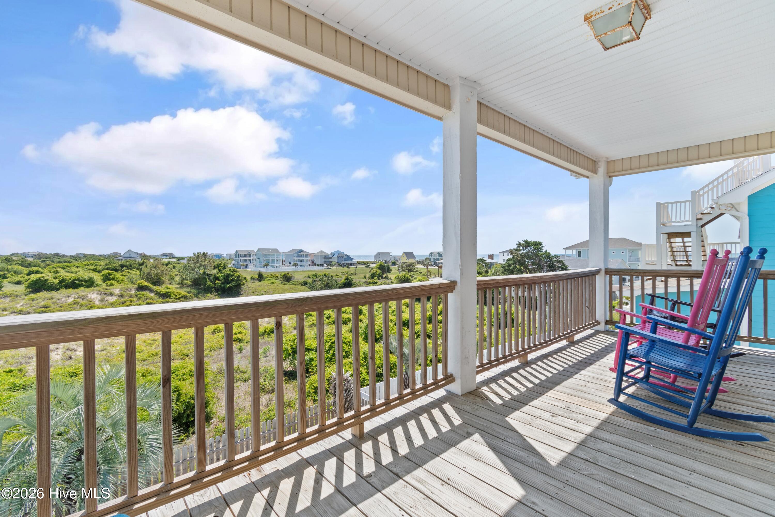 100564981 | Photo 26