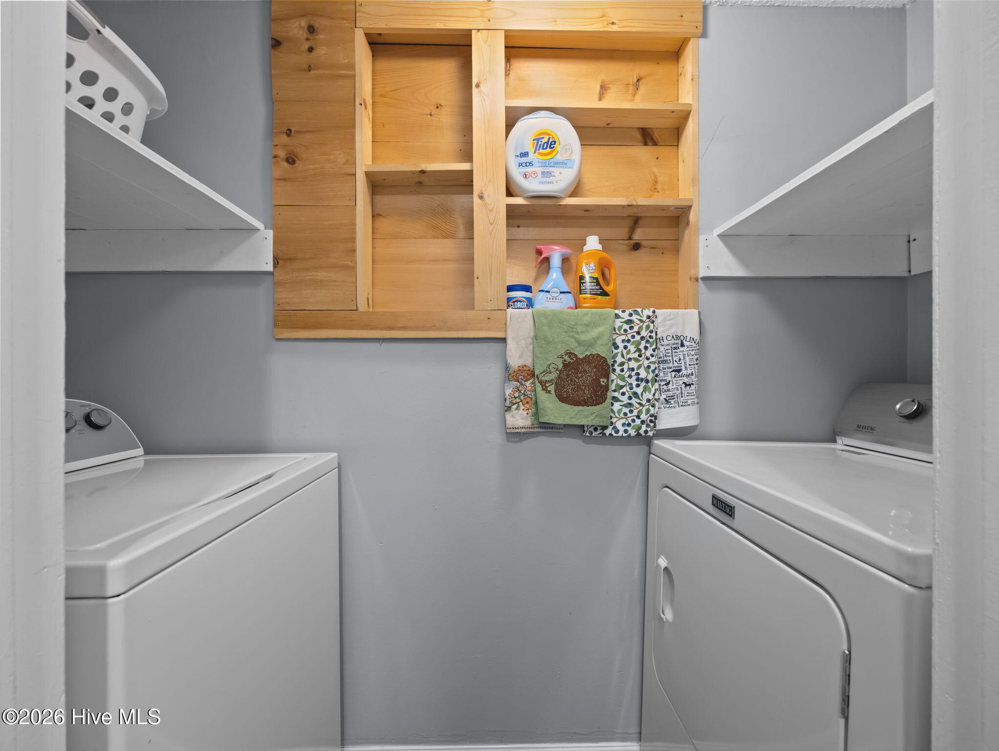 100567245 | Photo 19