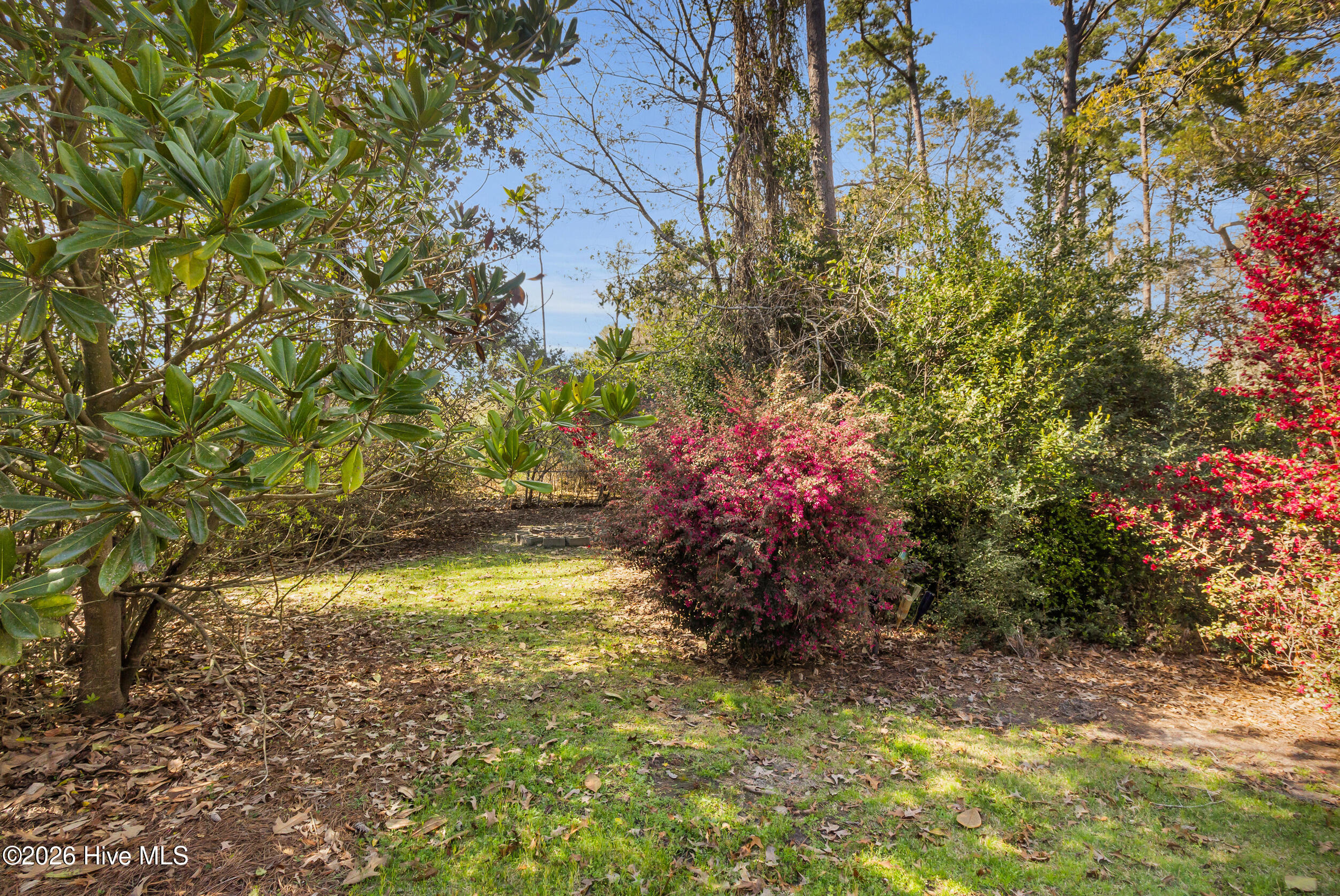 609 Edgehill Road,Trent Woods