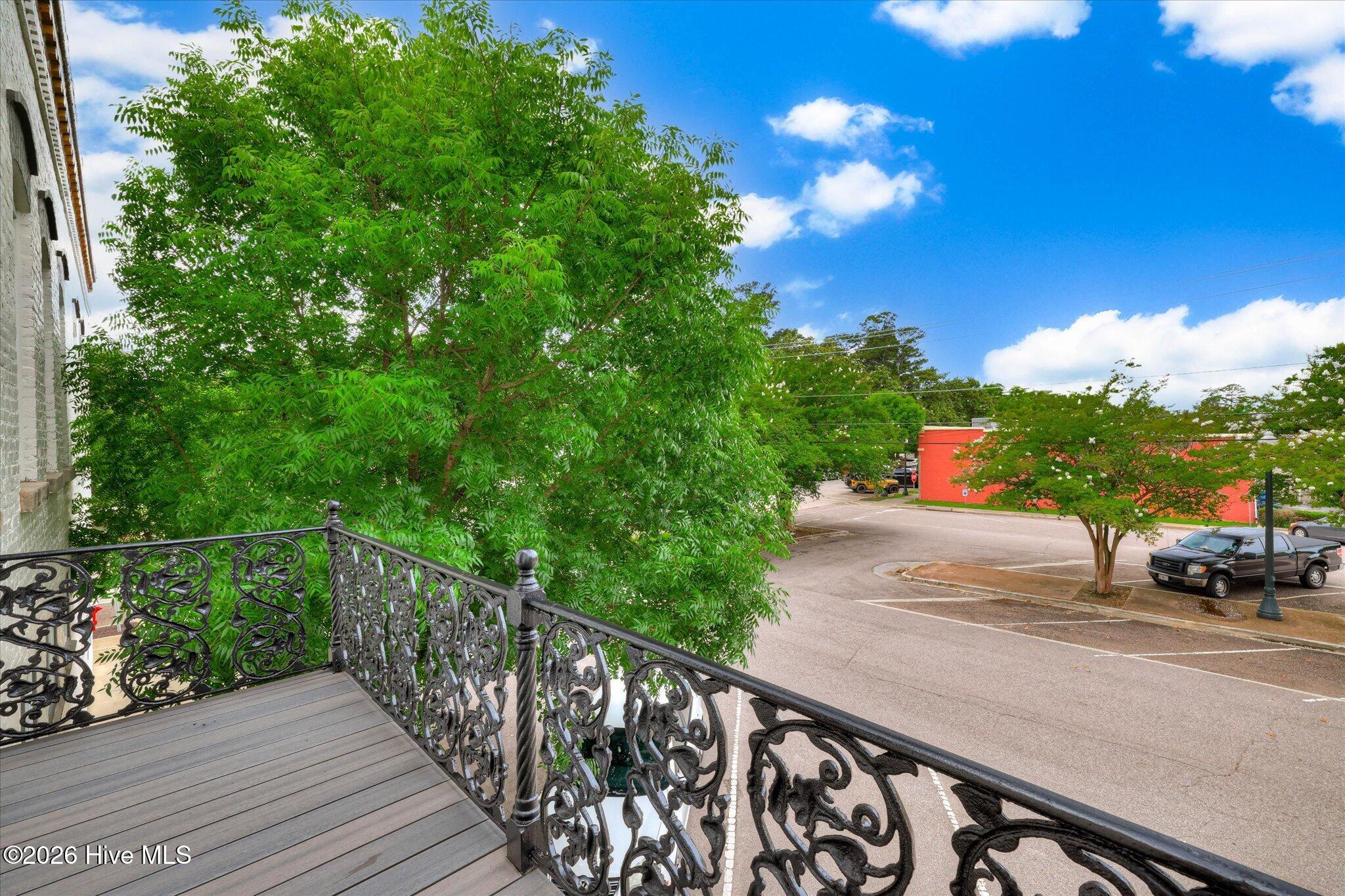 302 Park balcony
