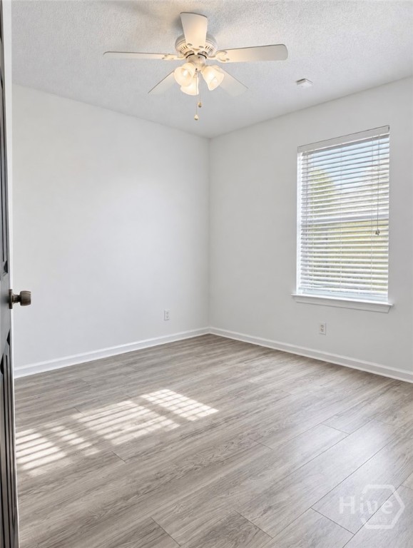 Guest bedroom #1