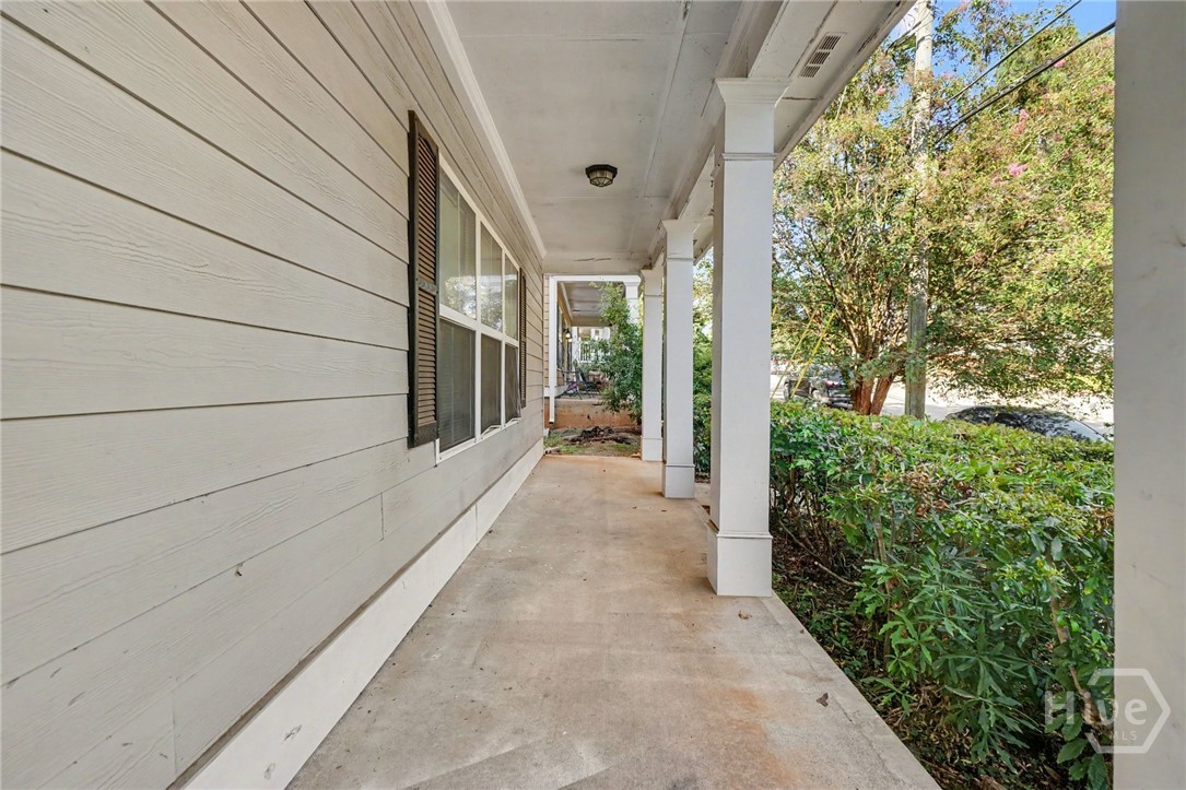 103 E Paces Drive