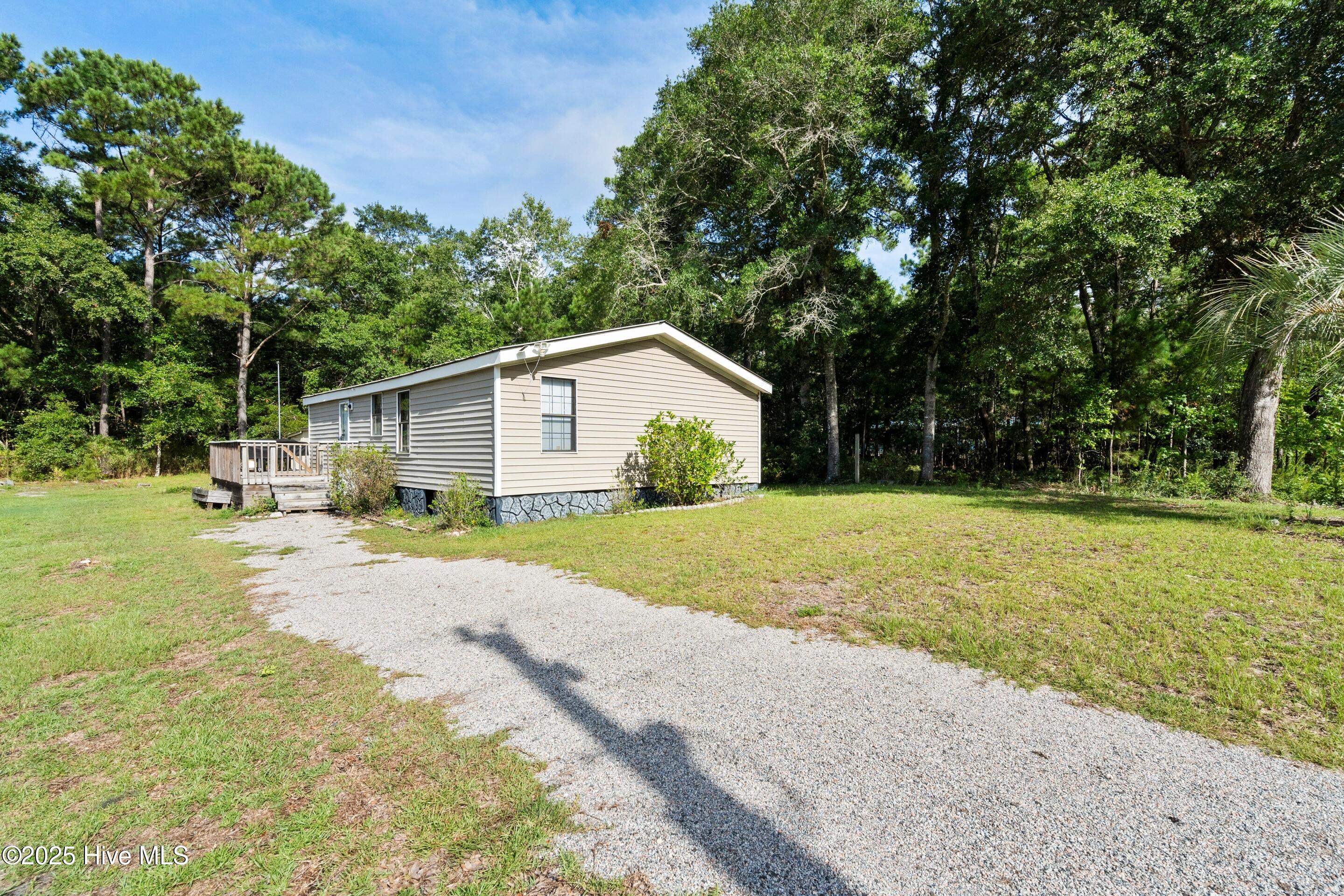 Homes for sale in Ocean Isle Beach, NC | 1586 W Kilbart Dr Sw, Ocean Isle Beach, NC 28469 | MLS# 100519886