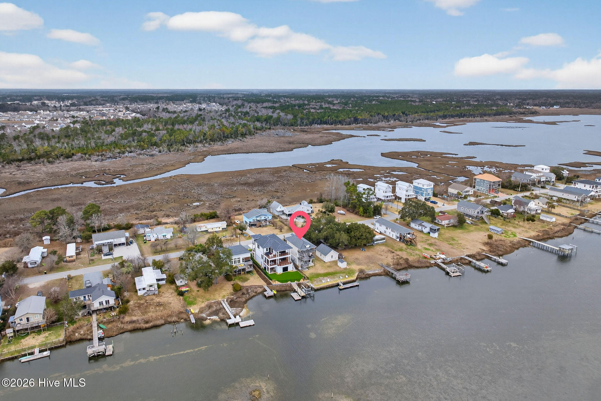 100558611 | Photo 80