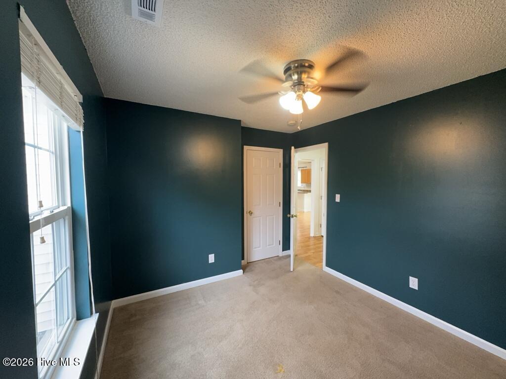 100557562 | Photo 13