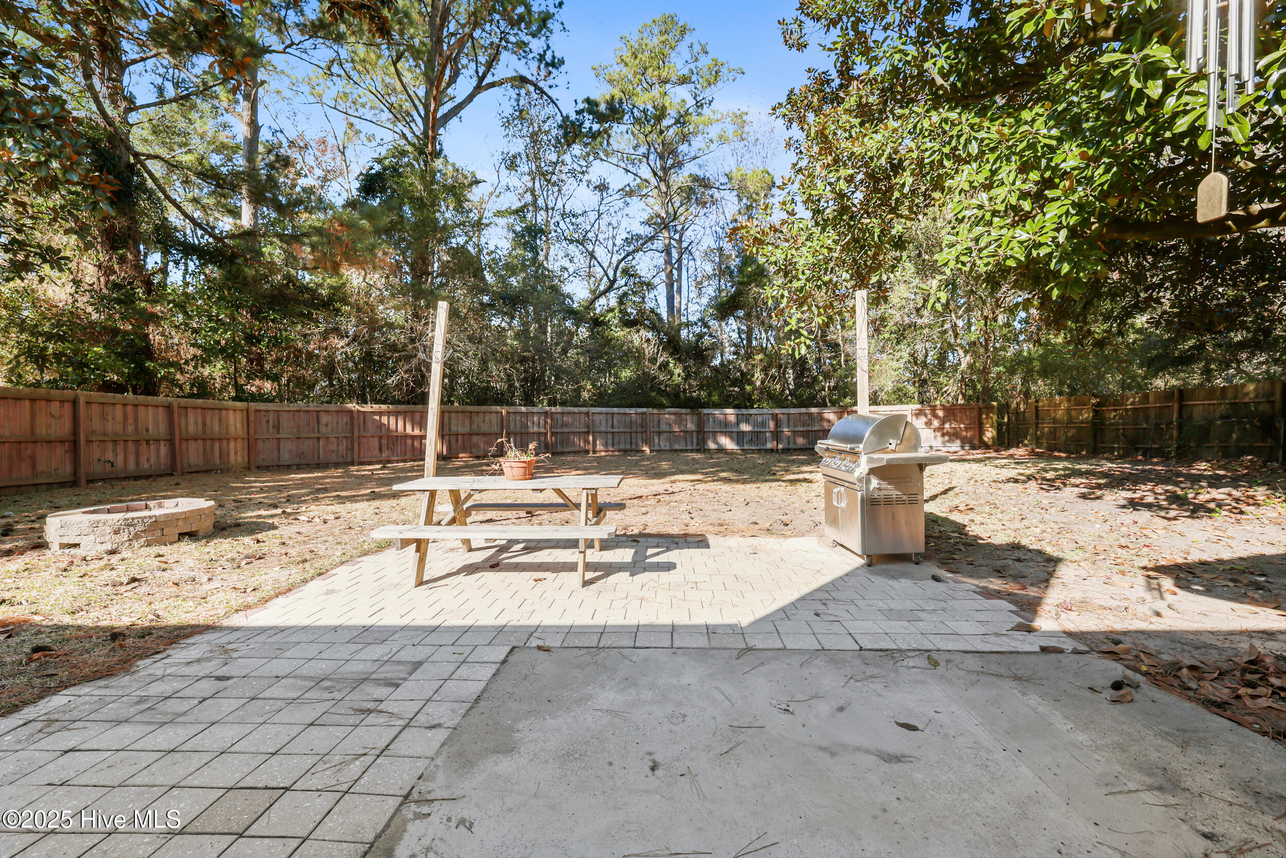 100545776 | Photo 27