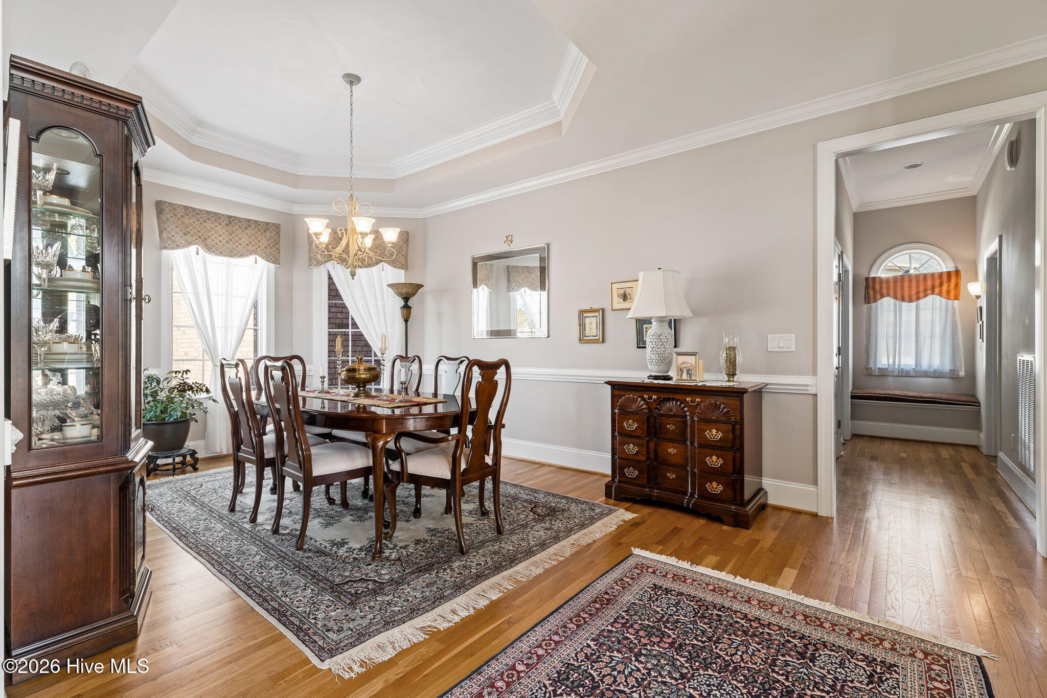 100560787 | Photo 15